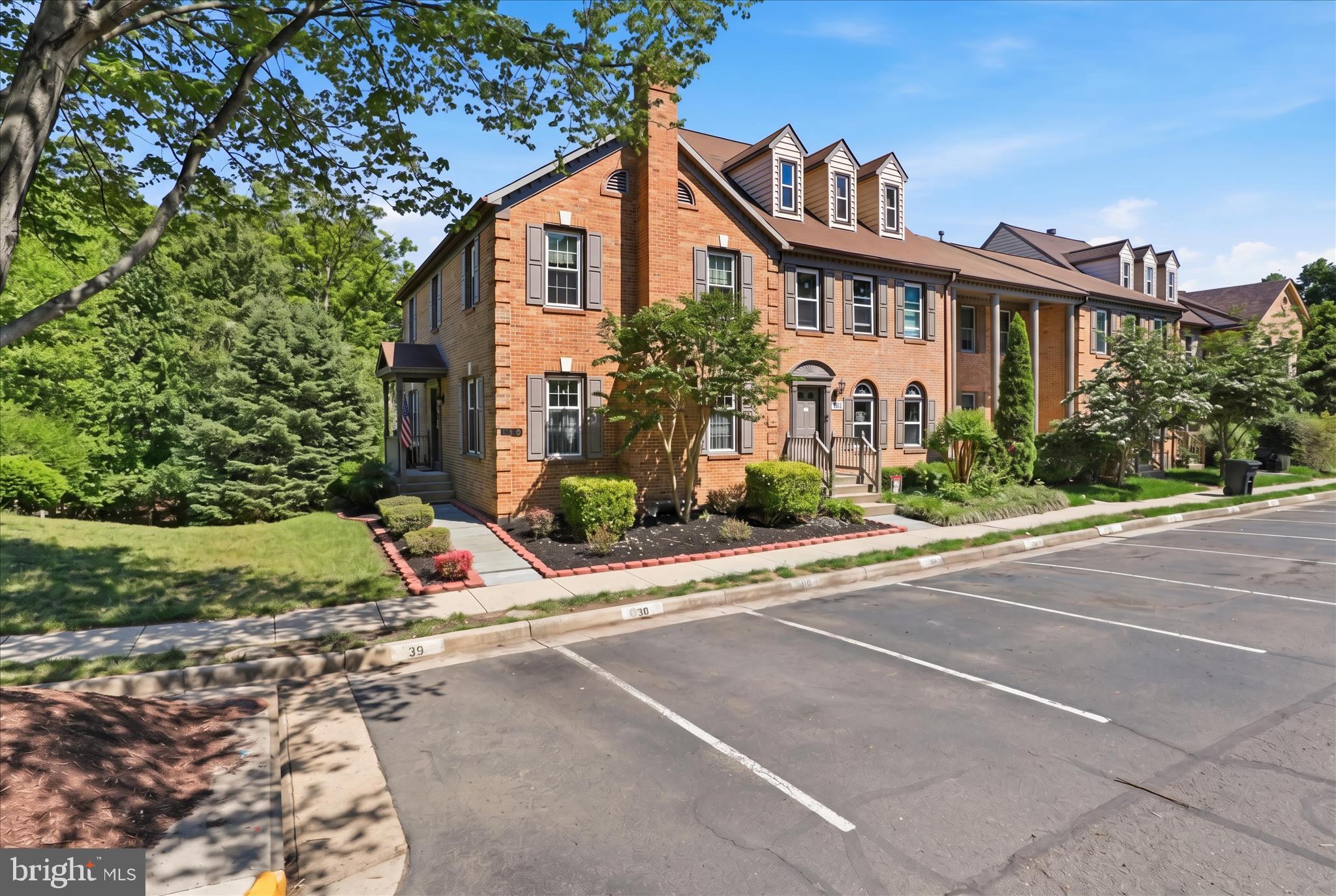 KINGSTOWNE - Residential