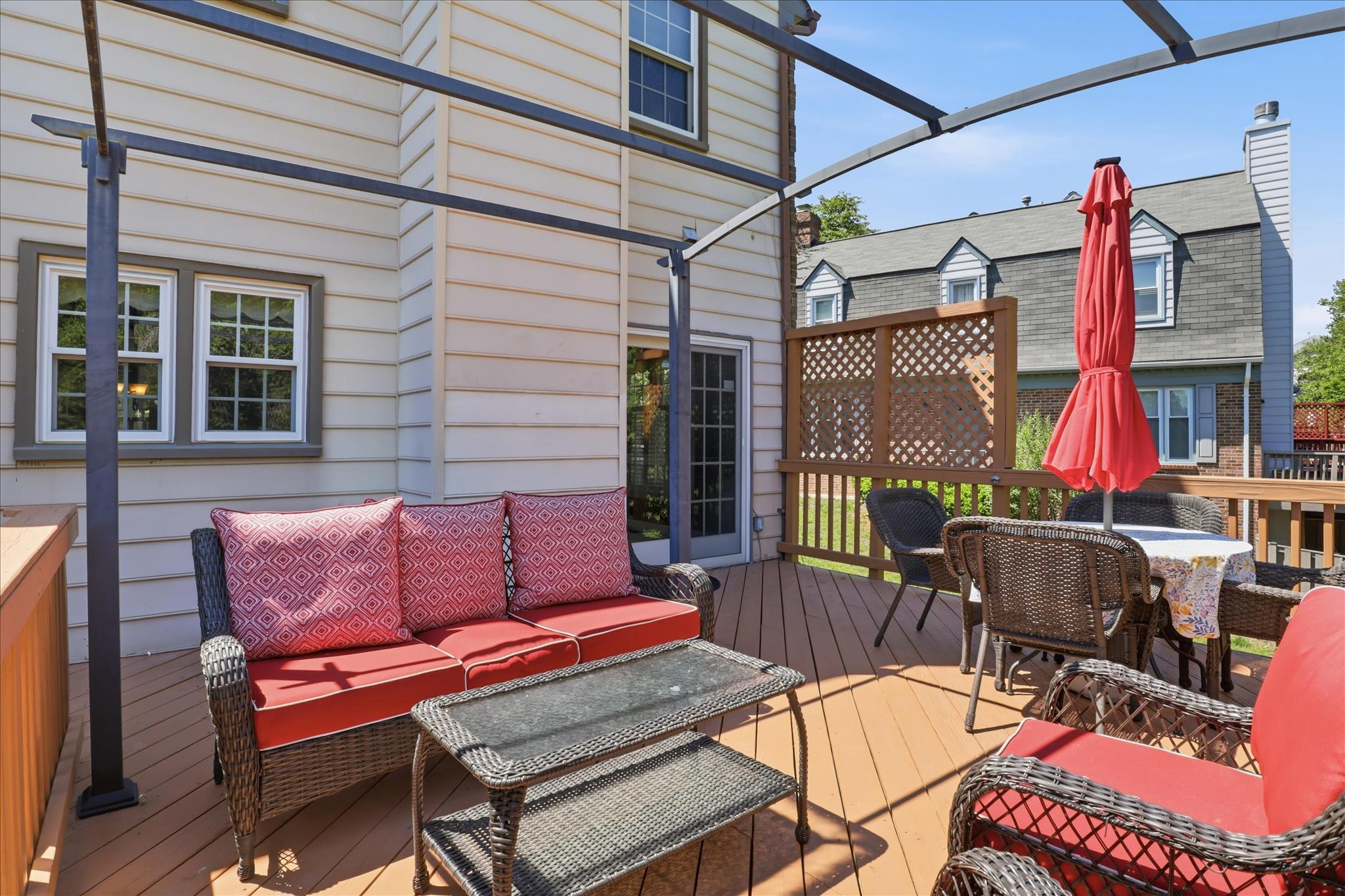 KINGSTOWNE - Residential
