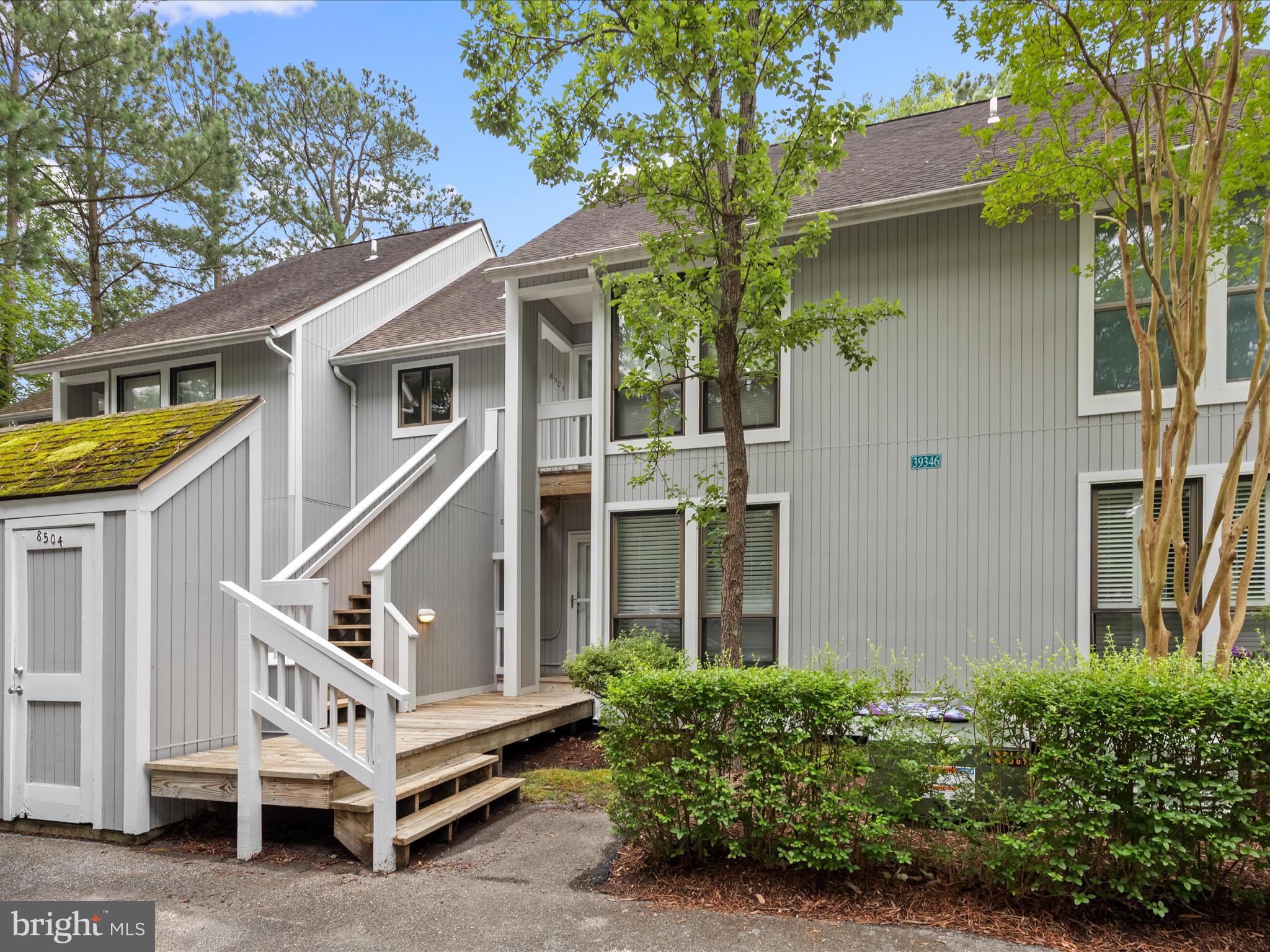 SEA COLONY WEST - Residential