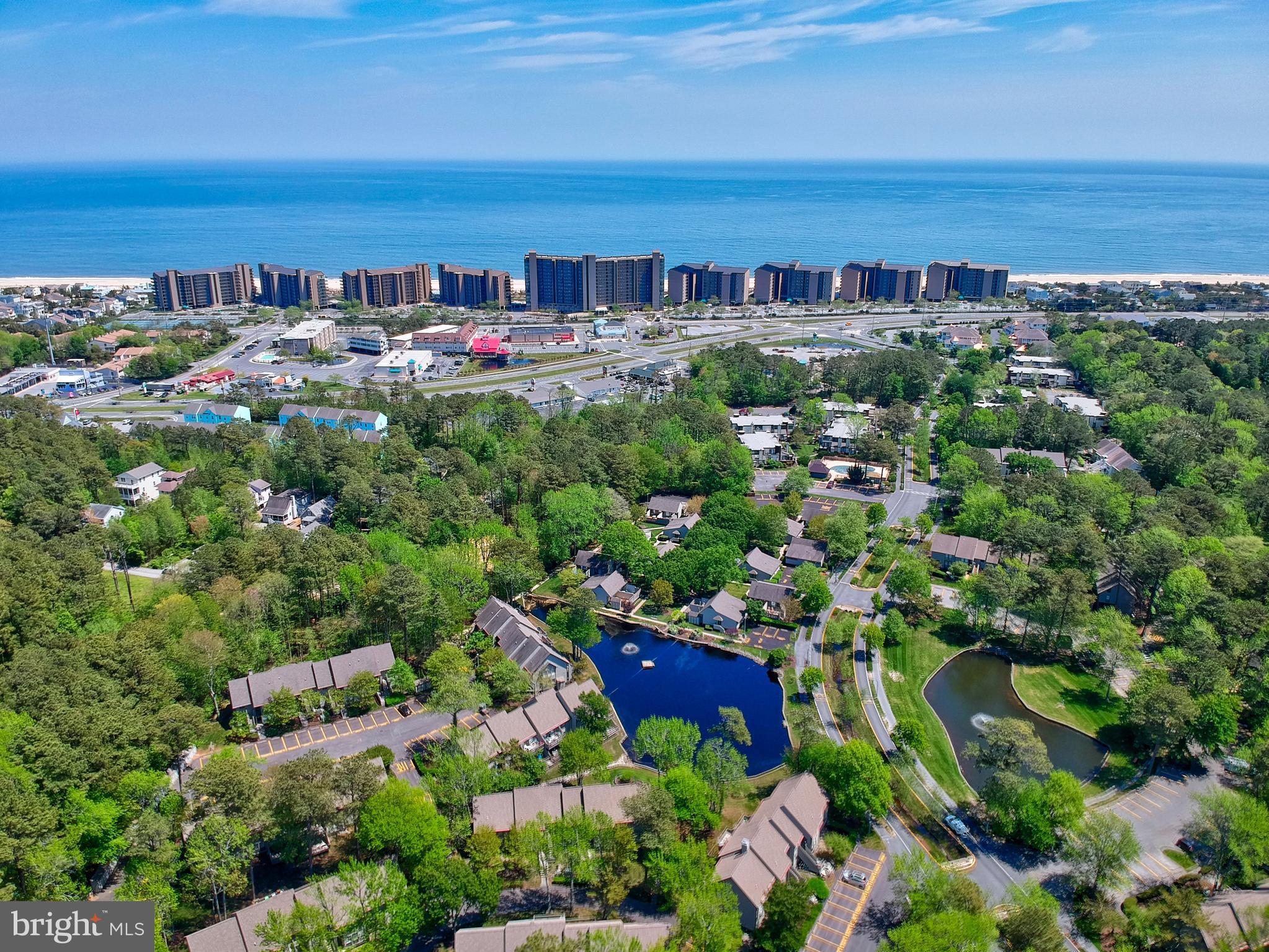 SEA COLONY WEST - Residential