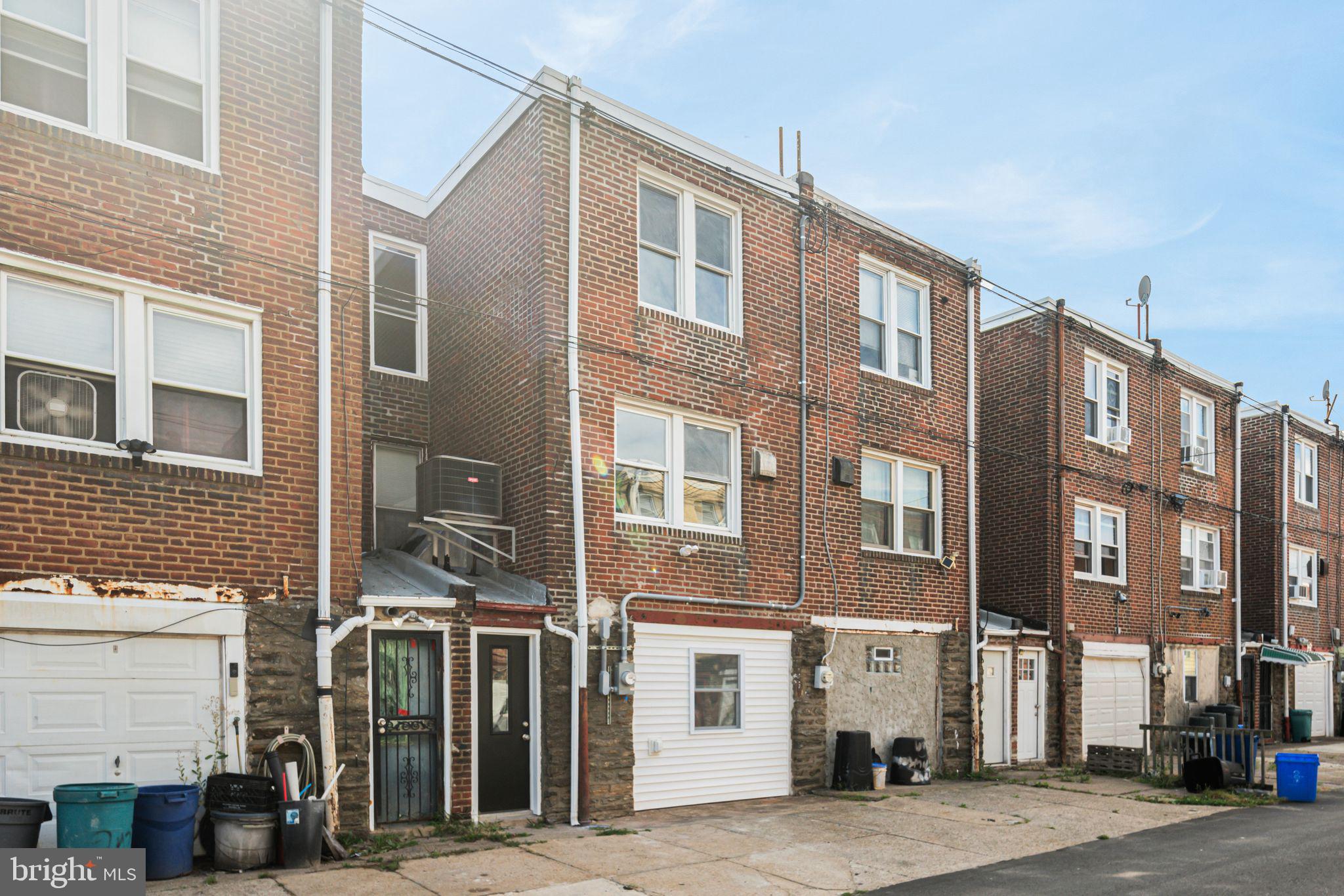 WEST OAK LANE - Residential