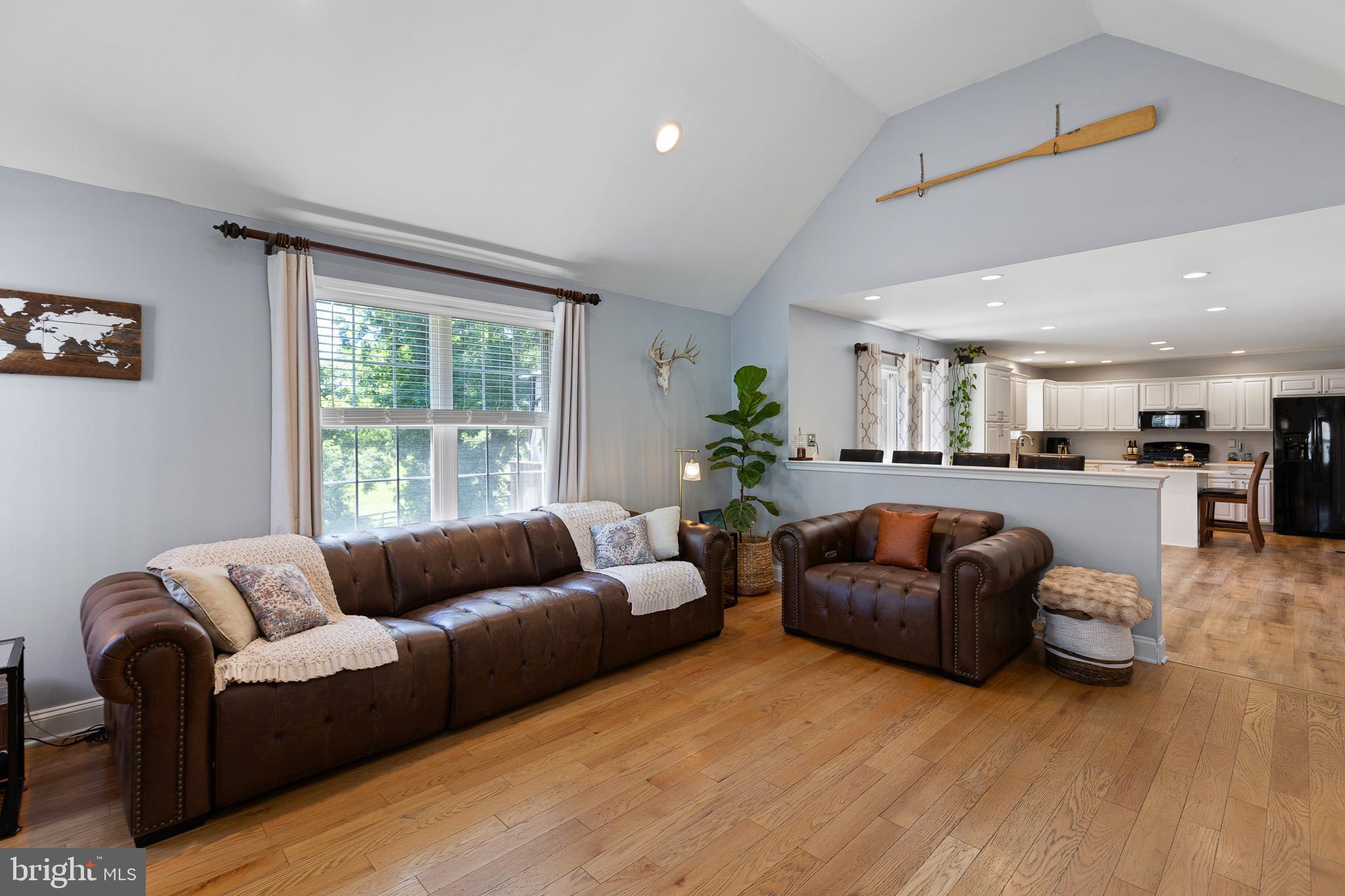 HEATHER GROVE - Residential