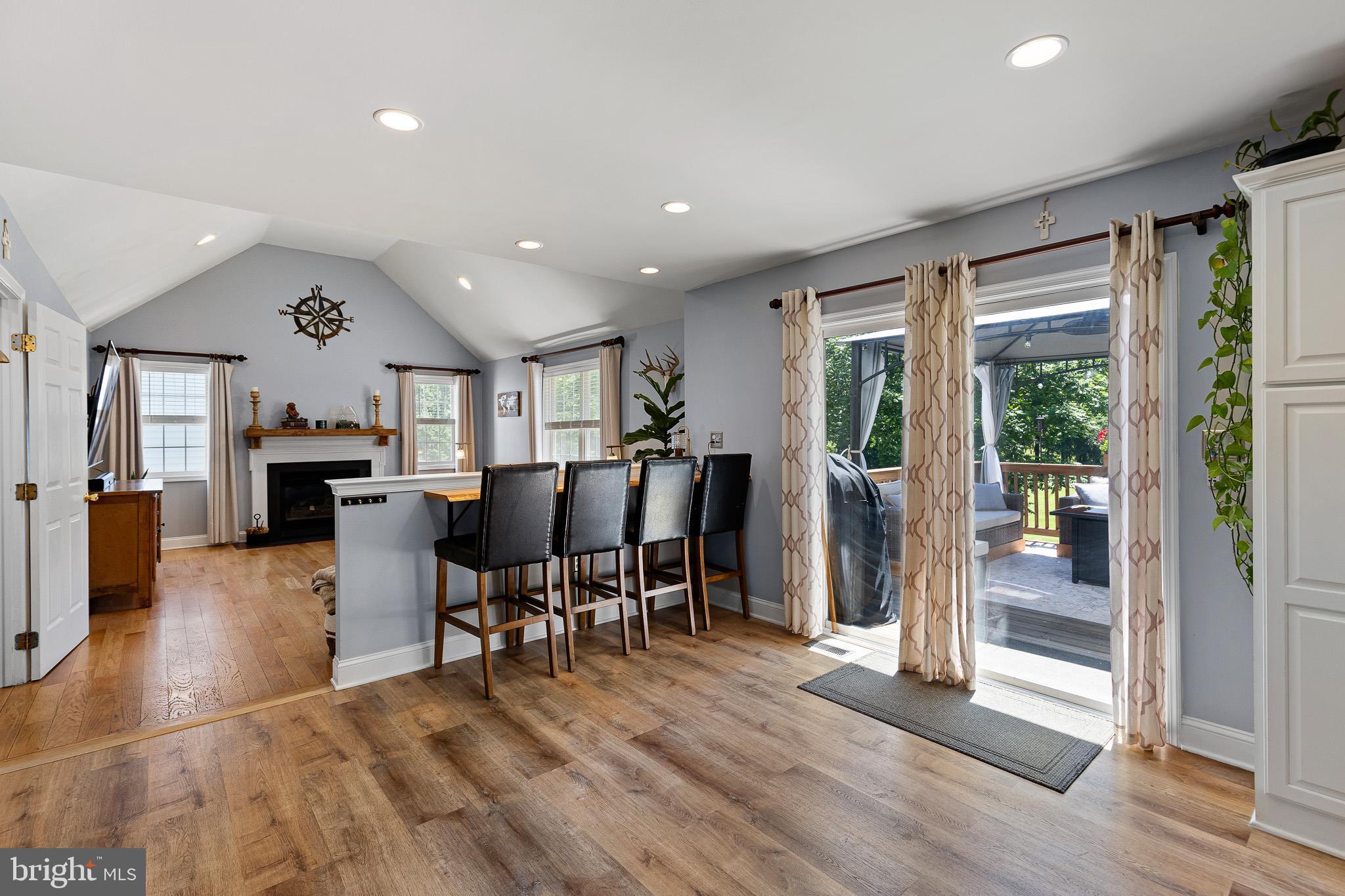 HEATHER GROVE - Residential