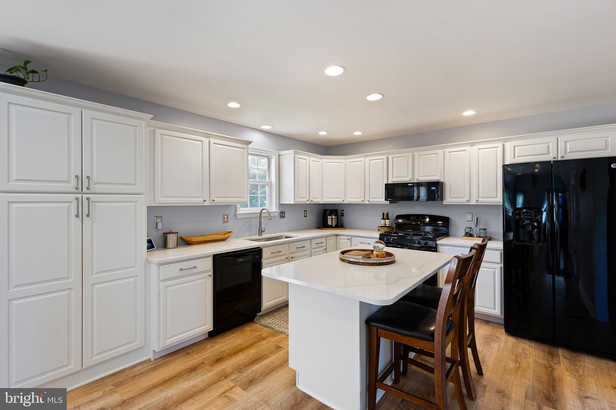 HEATHER GROVE - Residential