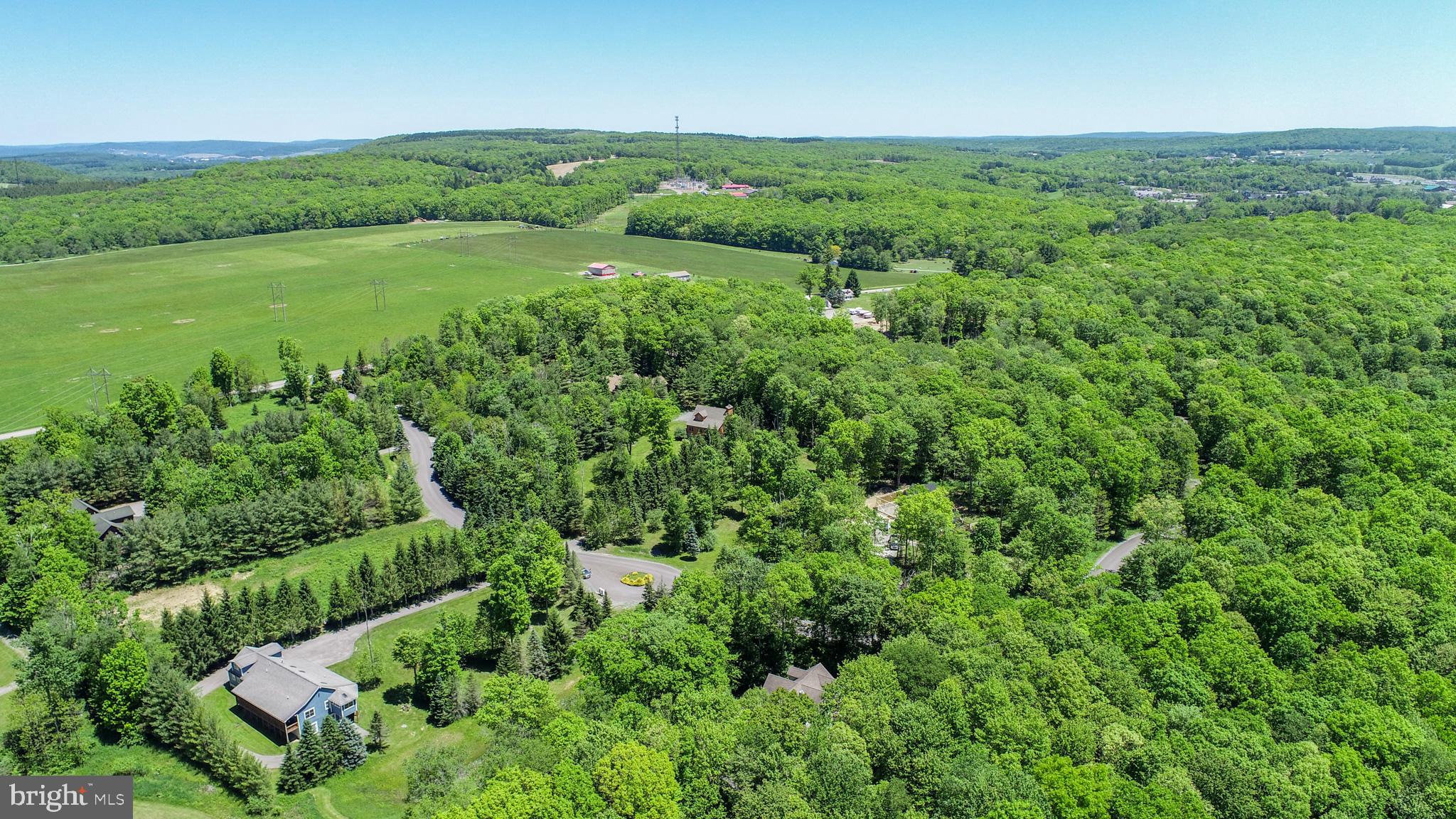 RED OAKS - Land
