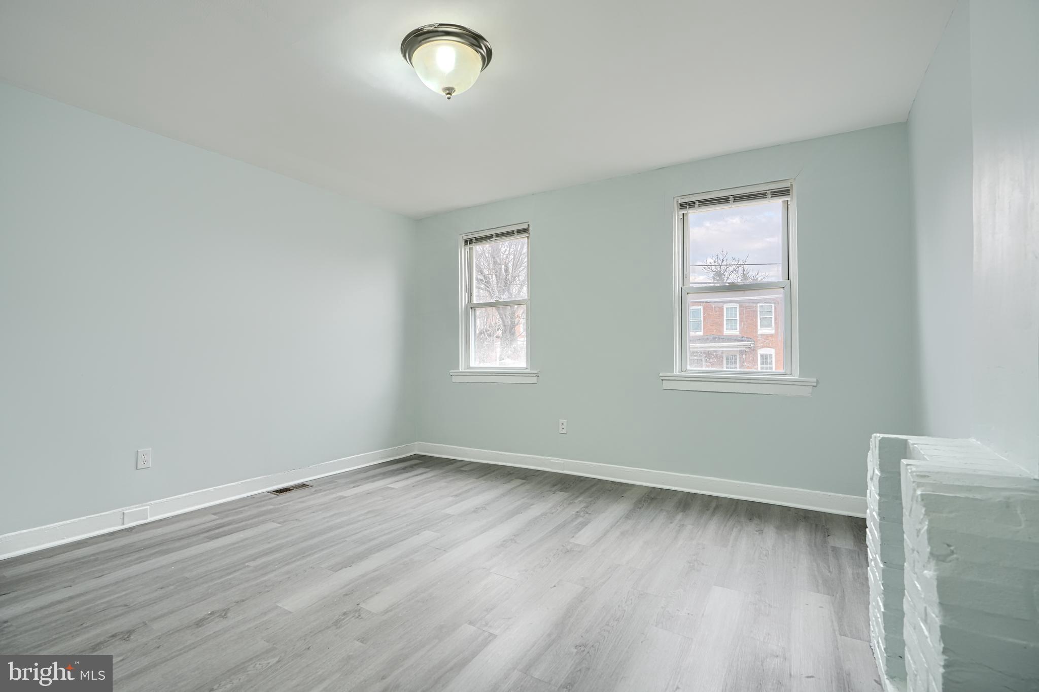WAVERLY - Residential