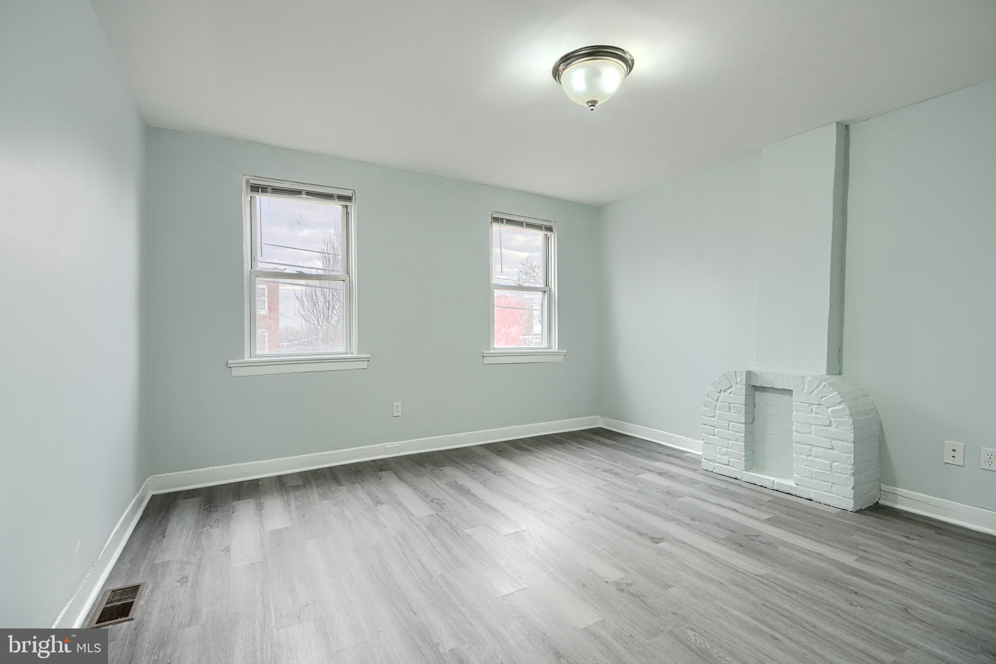 WAVERLY - Residential