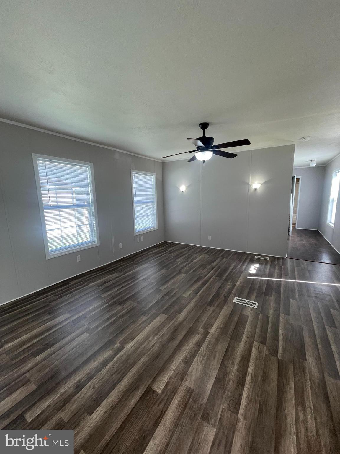 THUNDERBIRD TERRACE - Residential