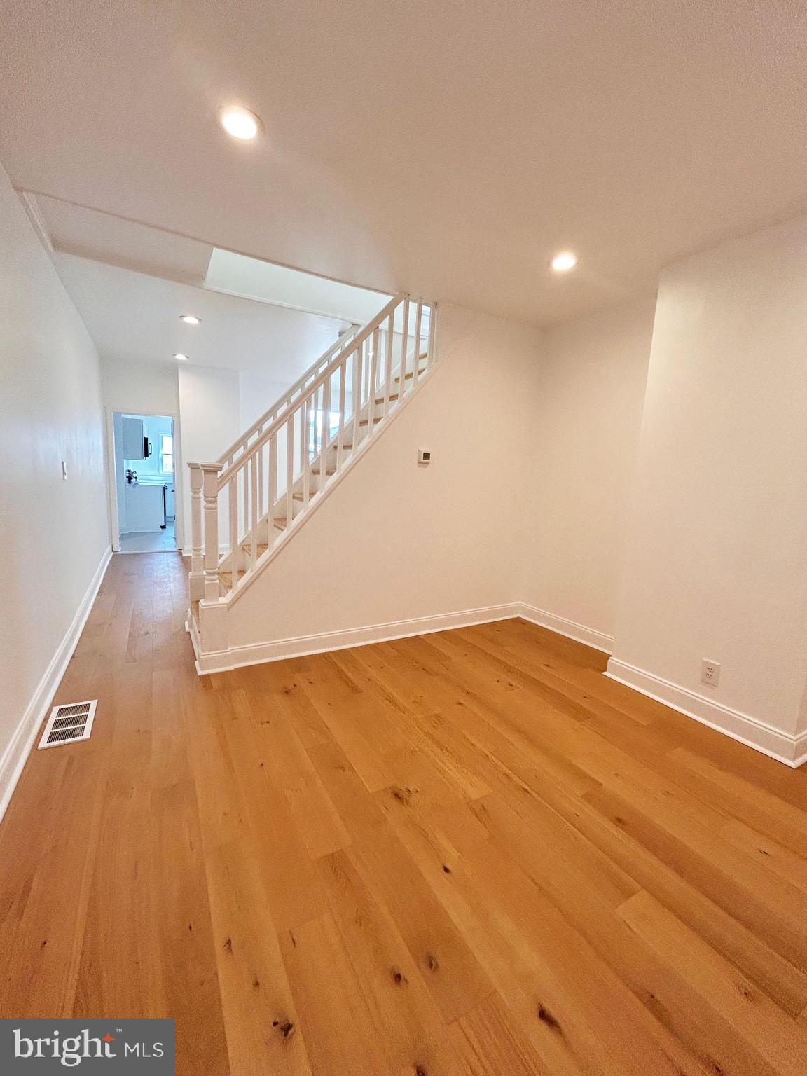 RICHMOND - Residential