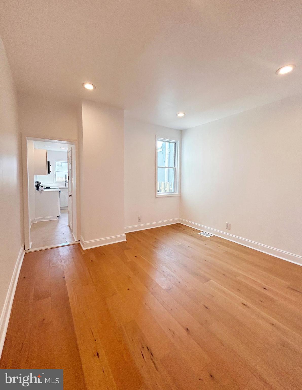 RICHMOND - Residential