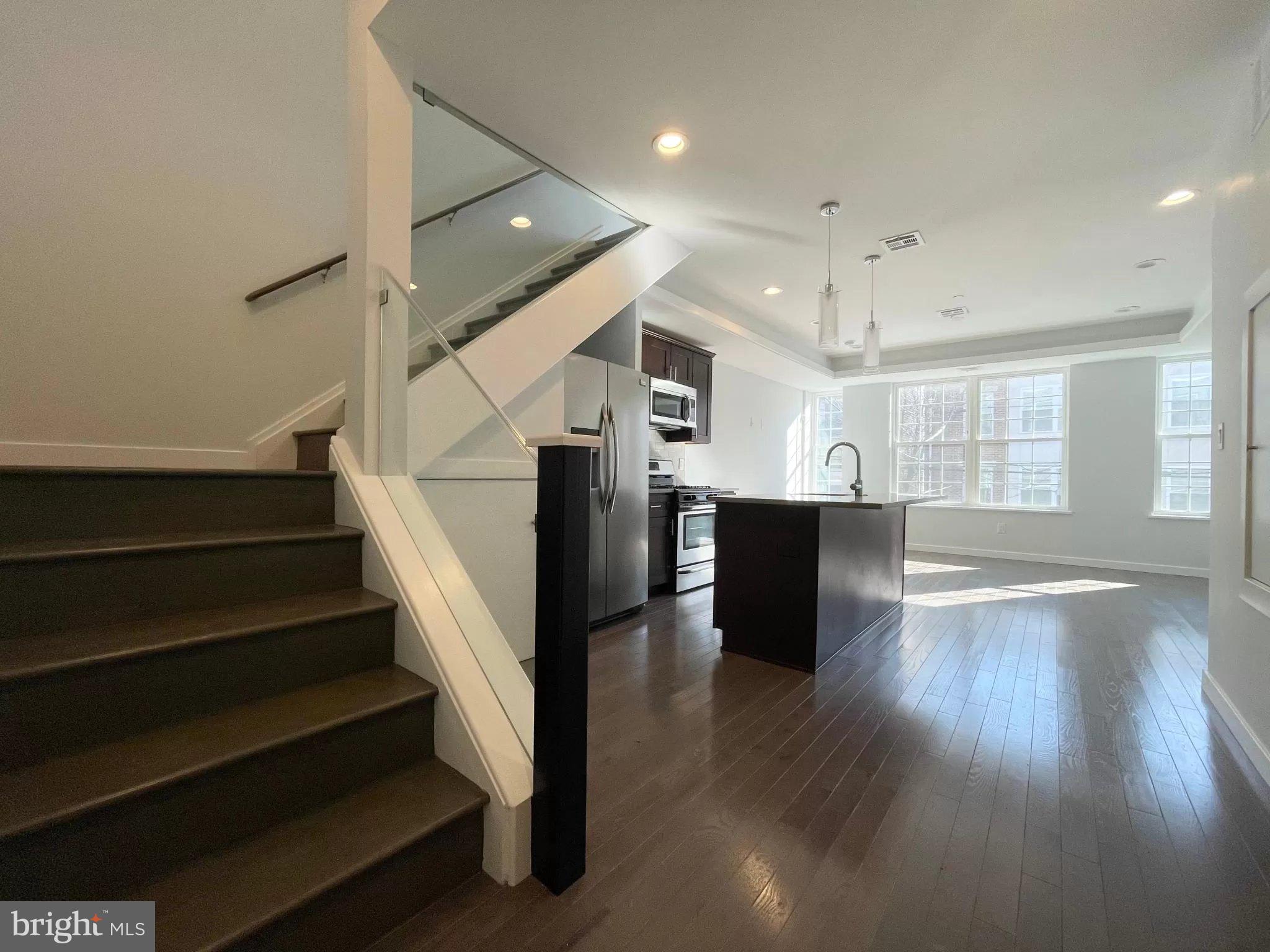 OLDE KENSINGTON - Residential Income