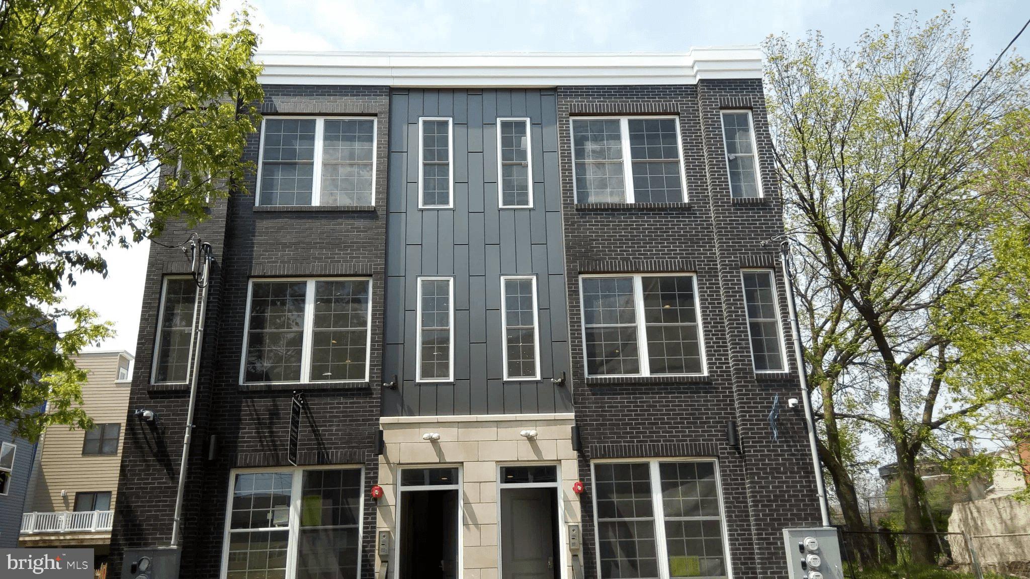 OLDE KENSINGTON - Residential Income