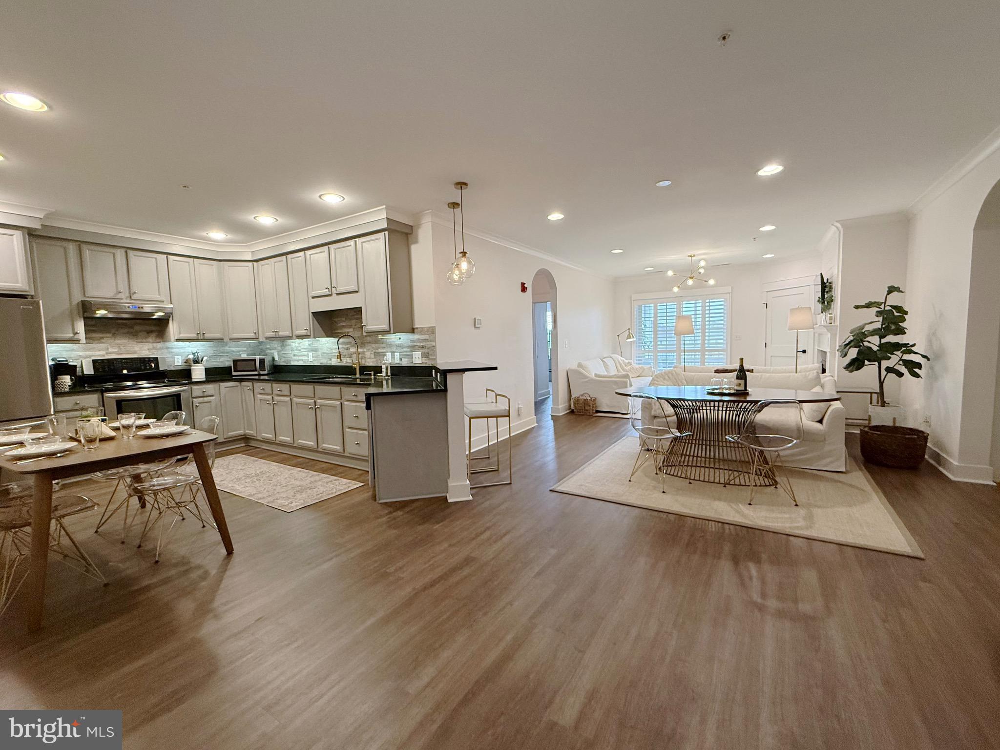 BAYSIDE - Residential