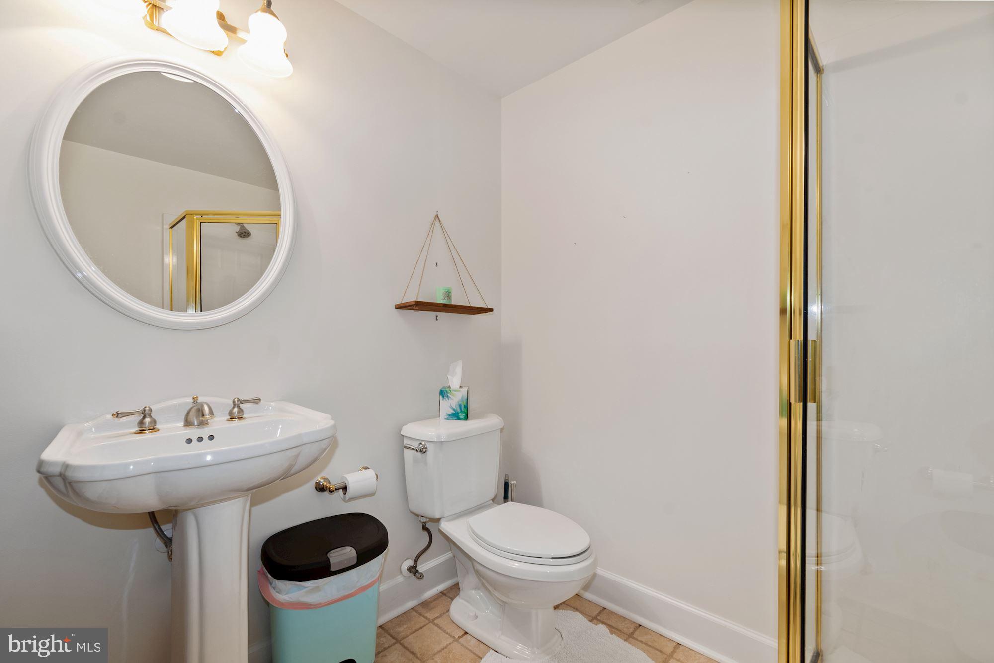 KENTLANDS - Residential