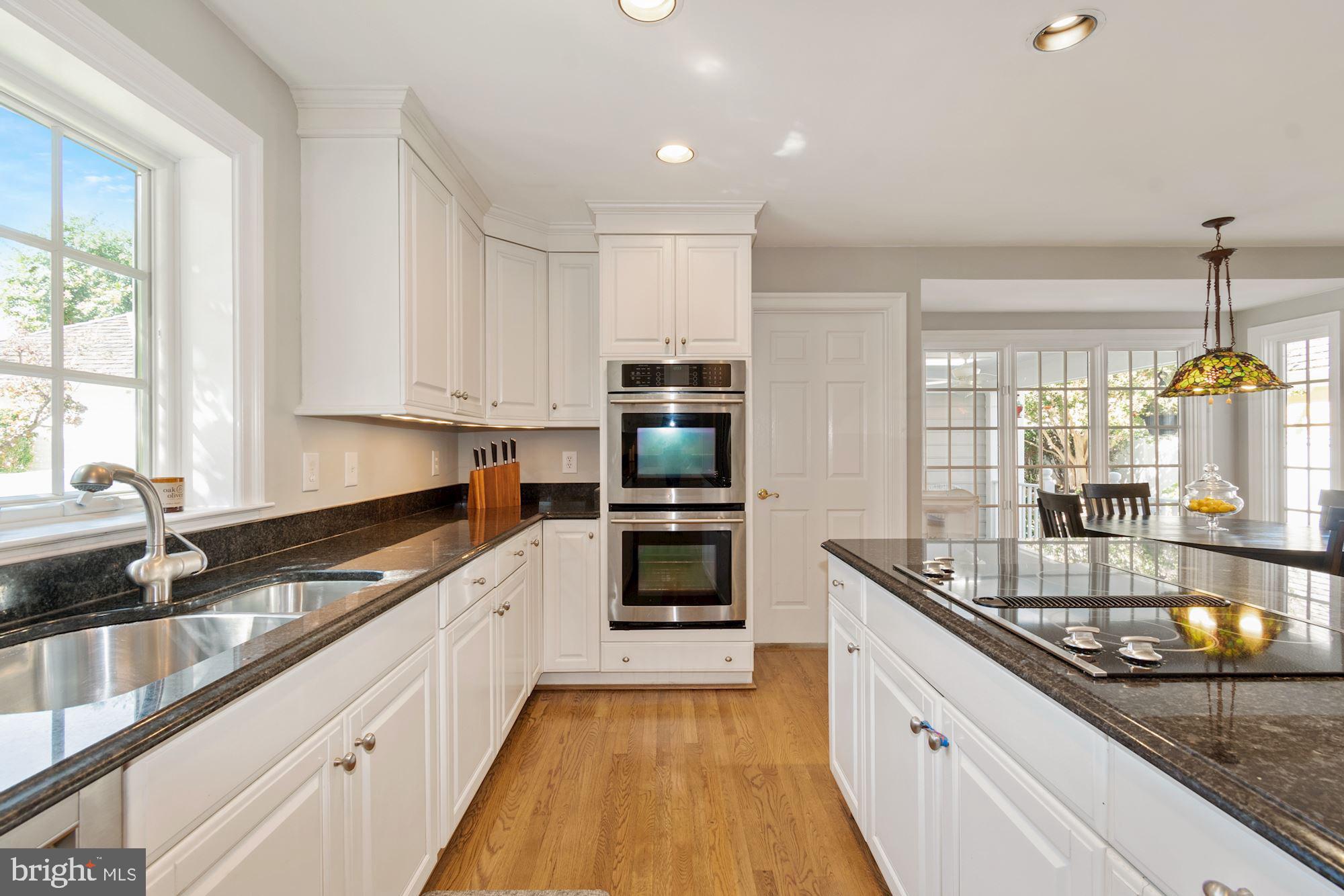 KENTLANDS - Residential
