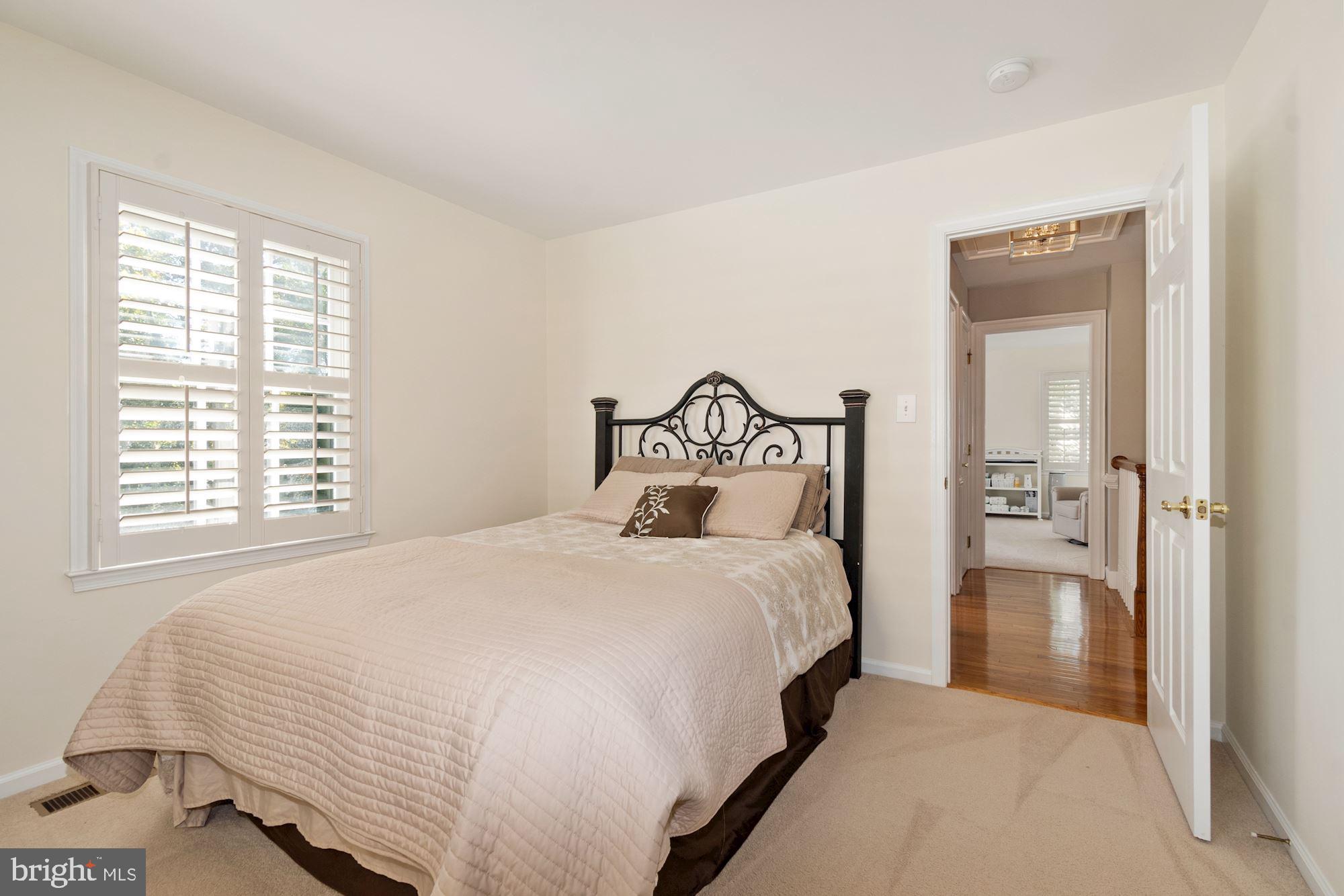 KENTLANDS - Residential