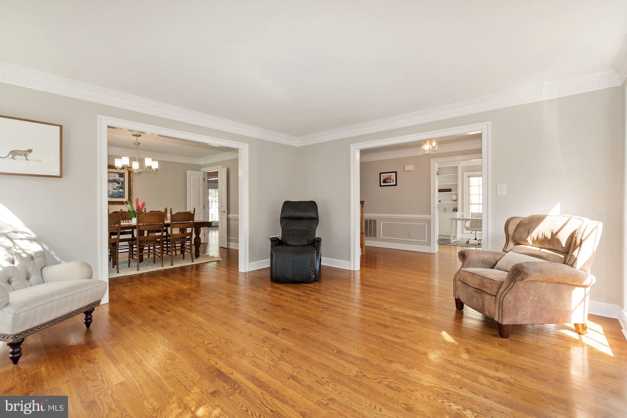 KENTLANDS - Residential