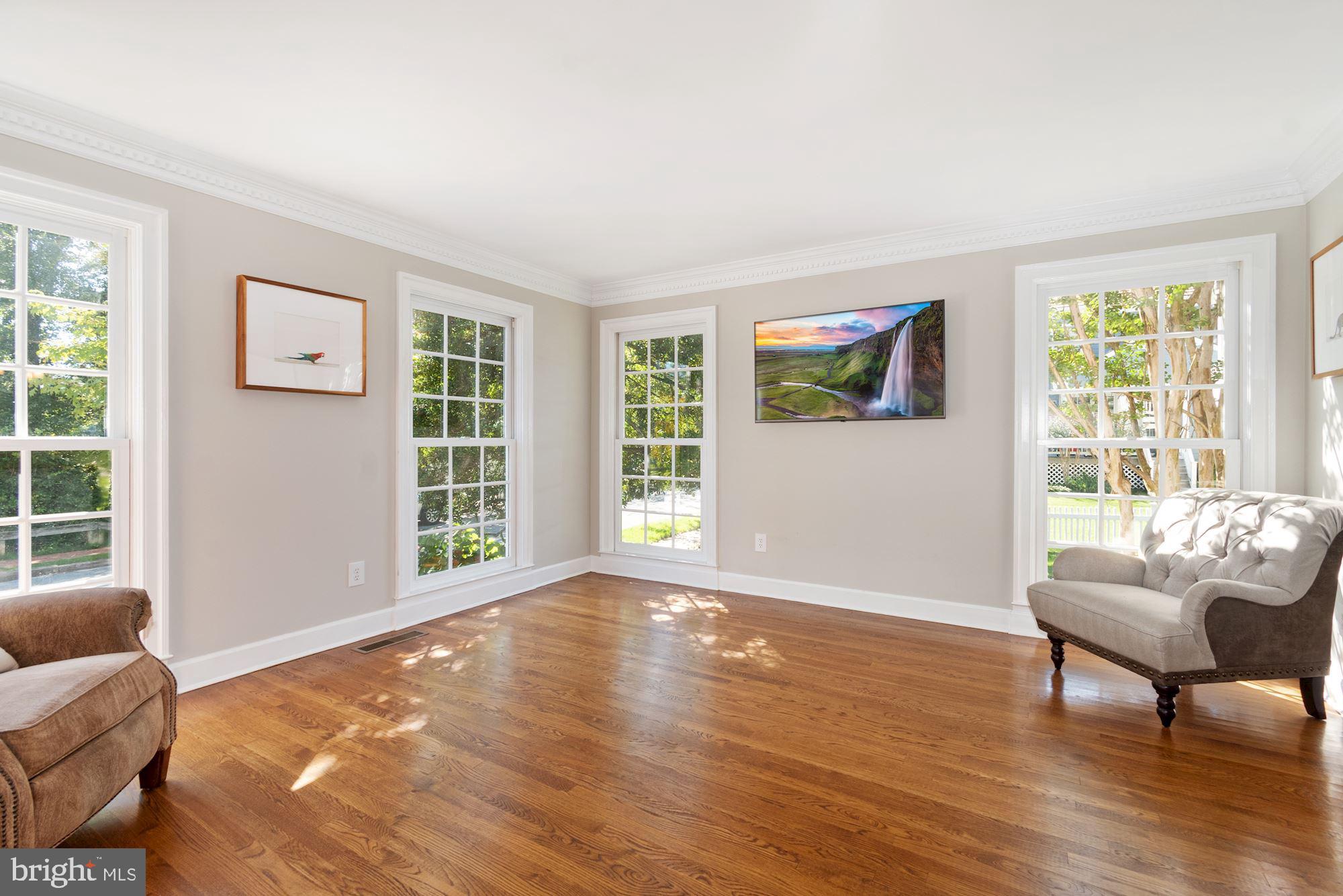 KENTLANDS - Residential