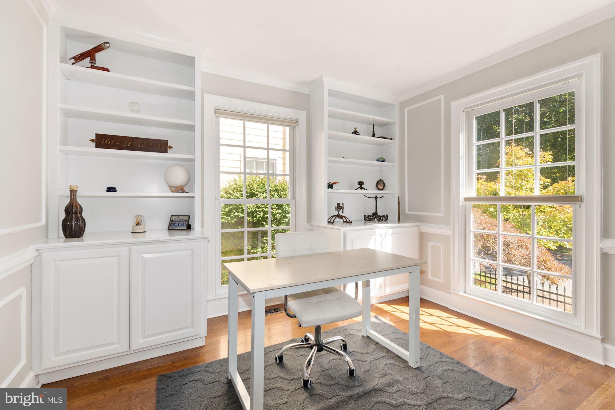KENTLANDS - Residential