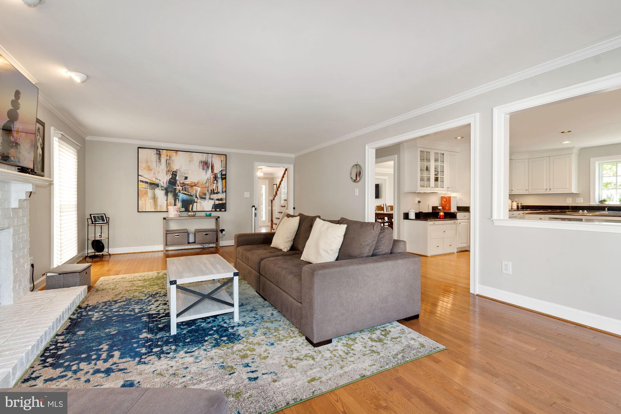 KENTLANDS - Residential