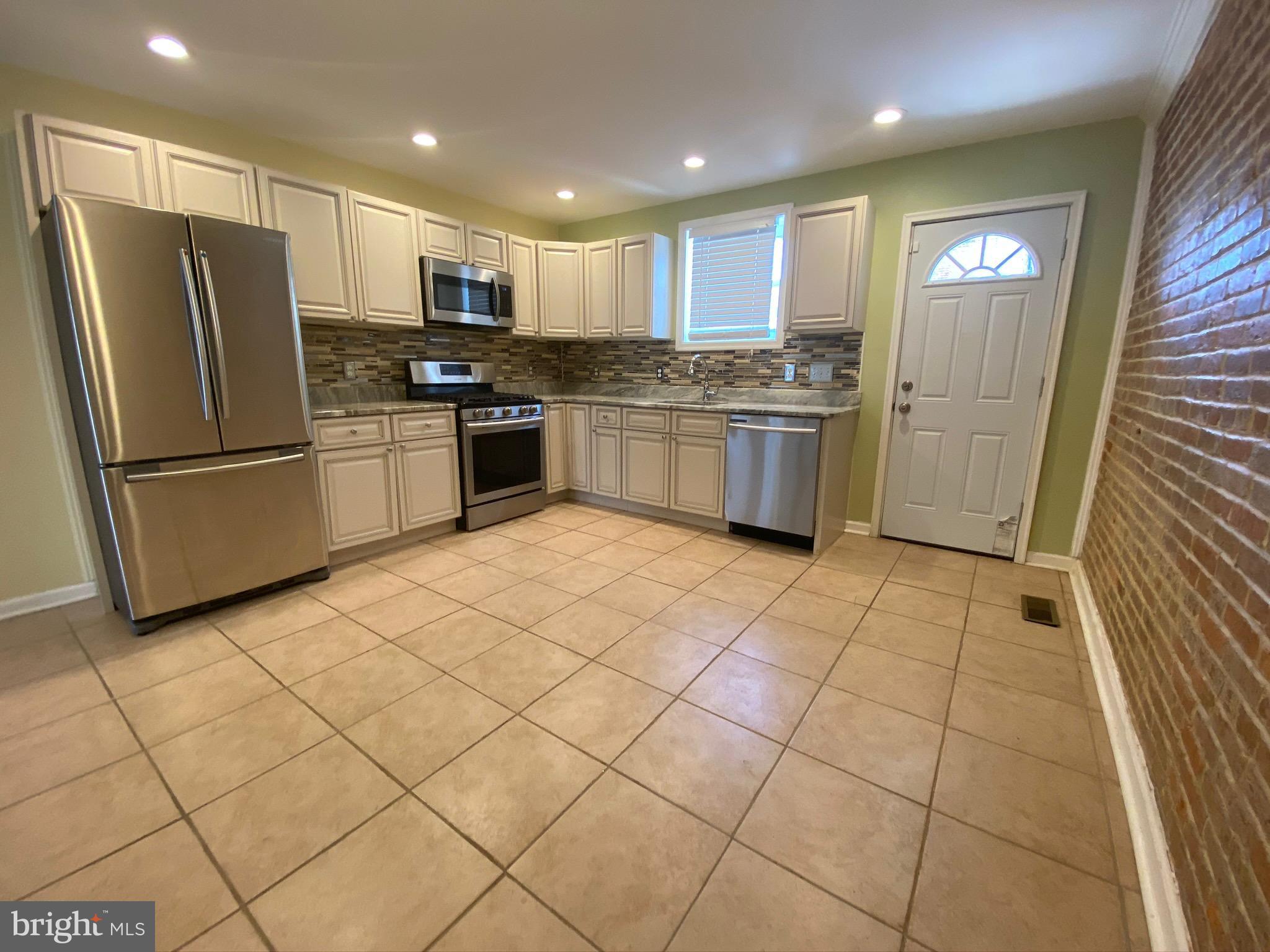 PATTERSON PLACE - Residential