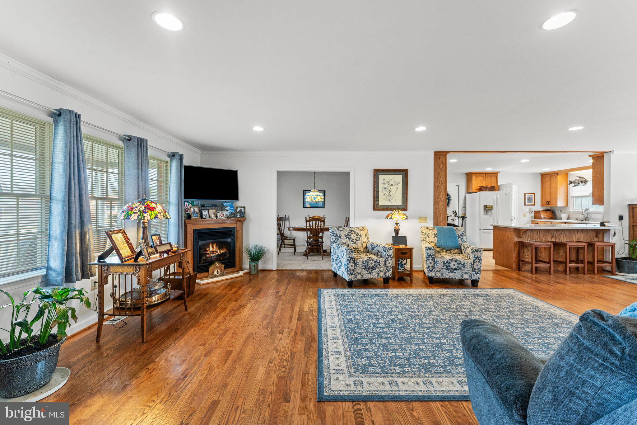COLLEGE PARK II - Residential