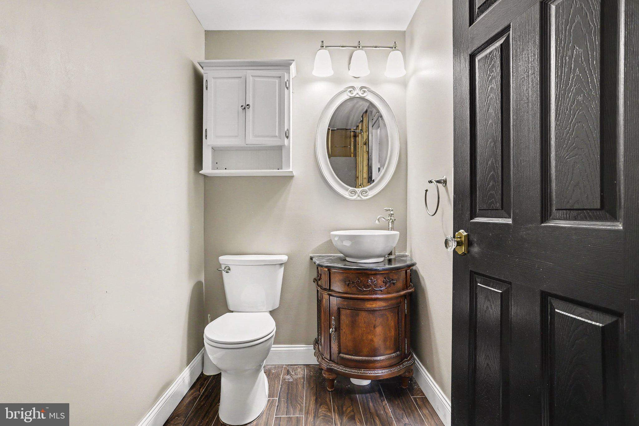 GOLDSBORO MANOR - Residential