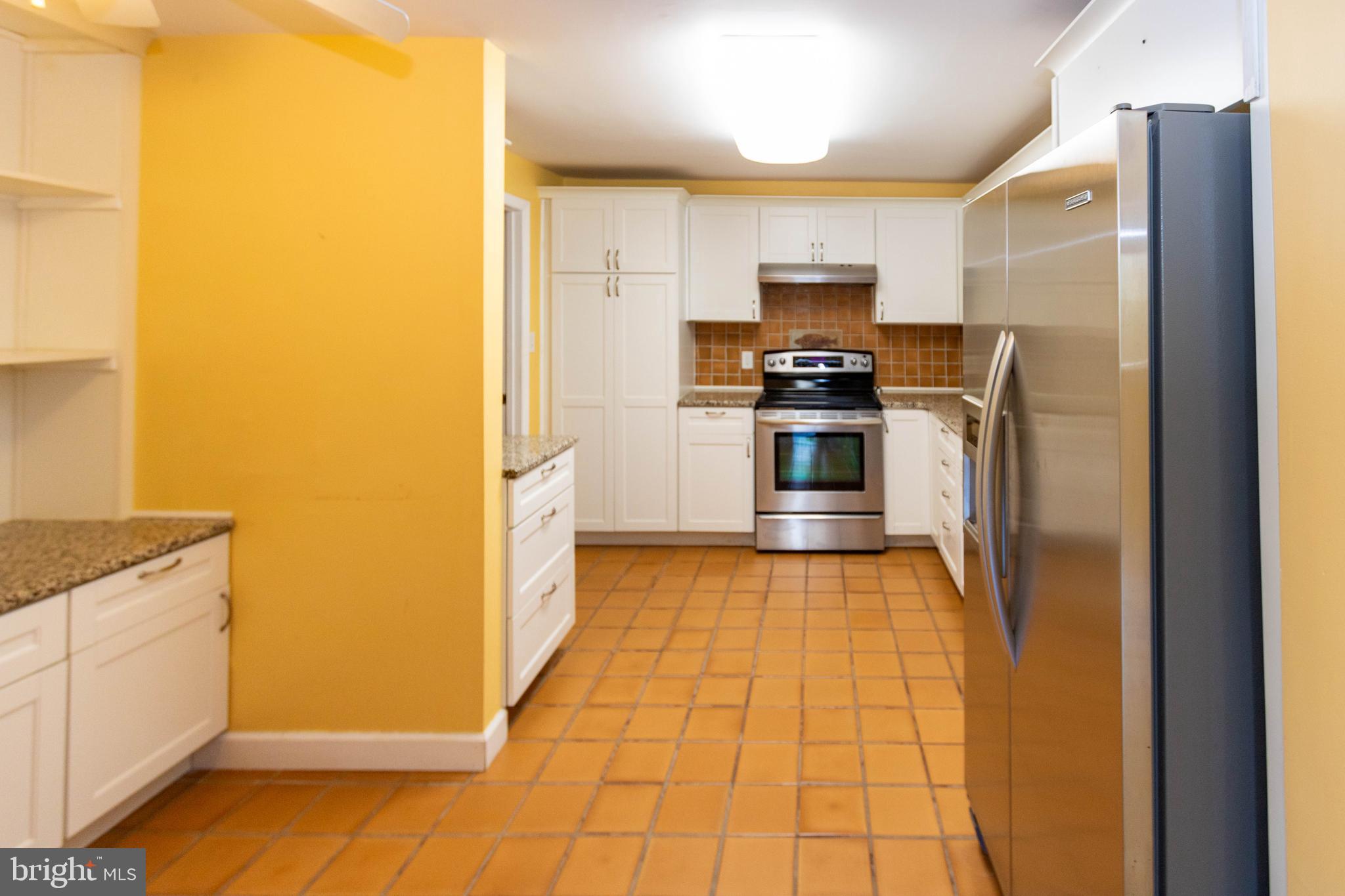 PIKESVILLE - Residential
