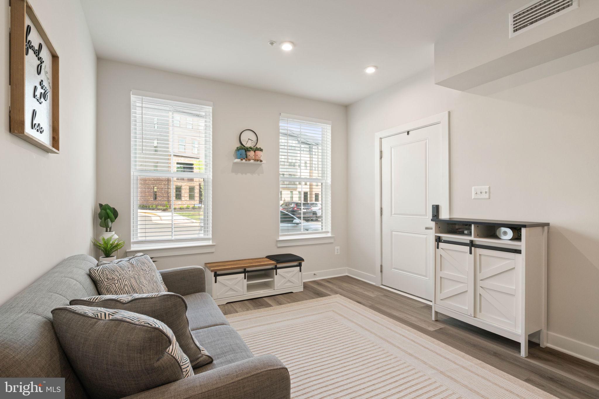 ELLIPSE AT WESTFIELDS - Residential