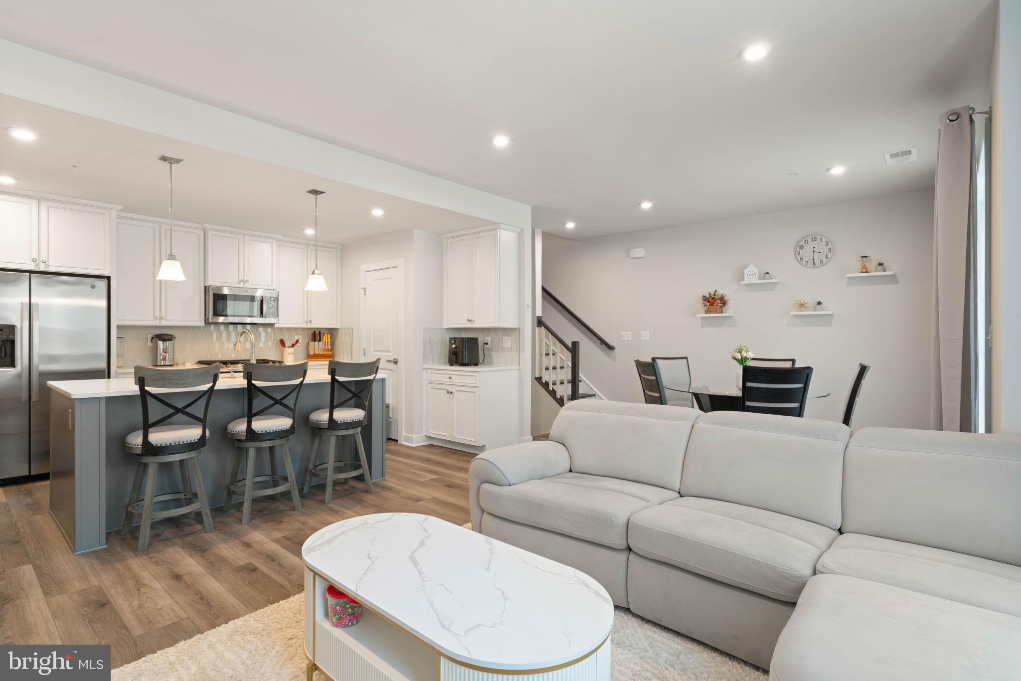 ELLIPSE AT WESTFIELDS - Residential