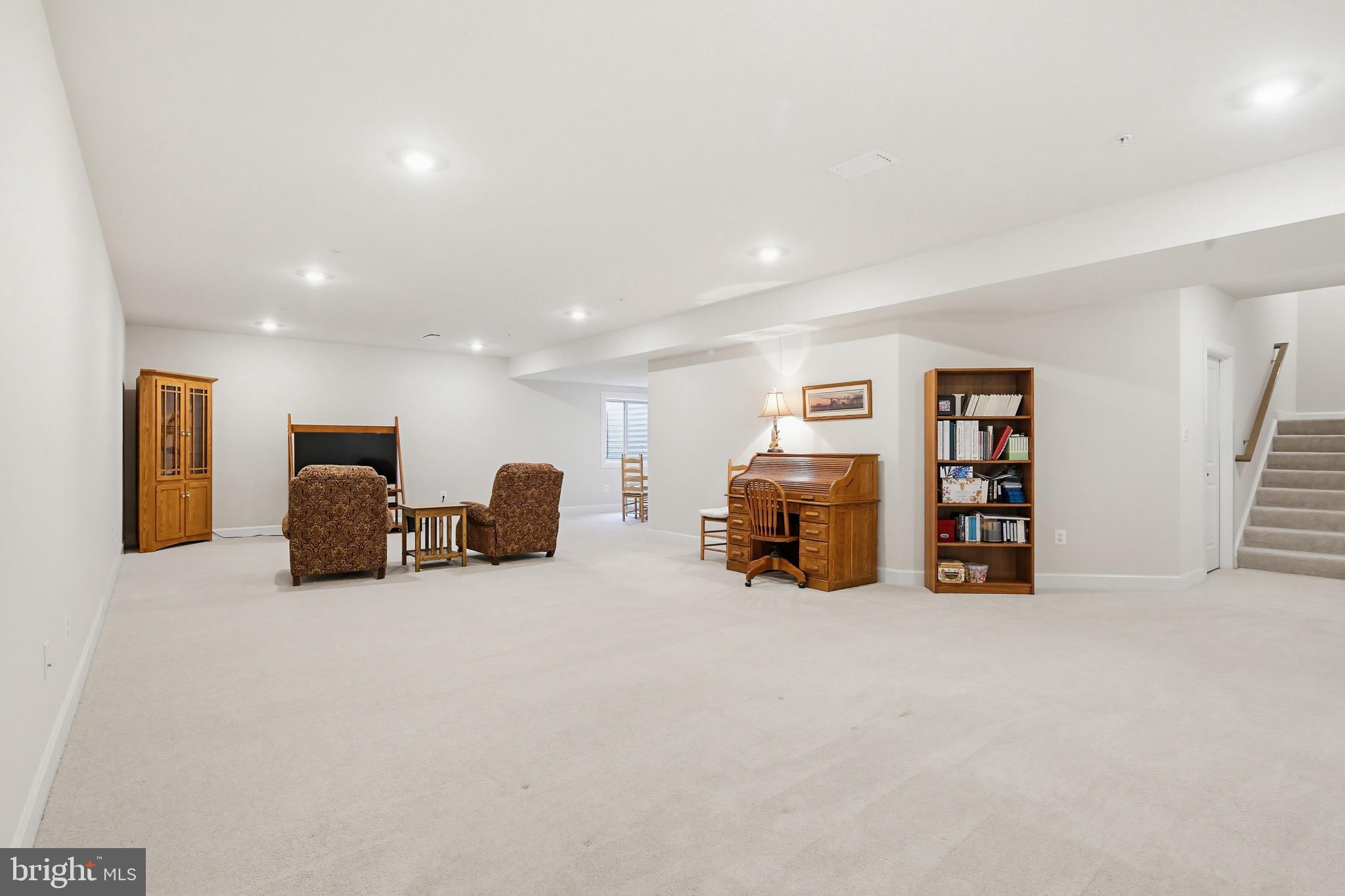 BLOOMFIELDS - Residential
