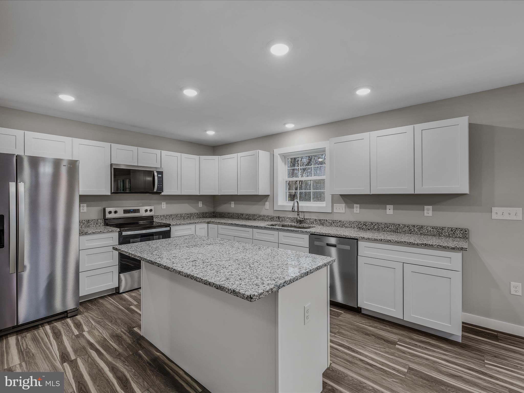 GRANDVIEW ESTATES - Residential