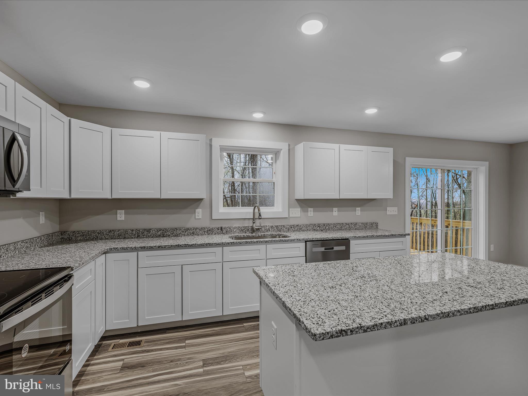 GRANDVIEW ESTATES - Residential