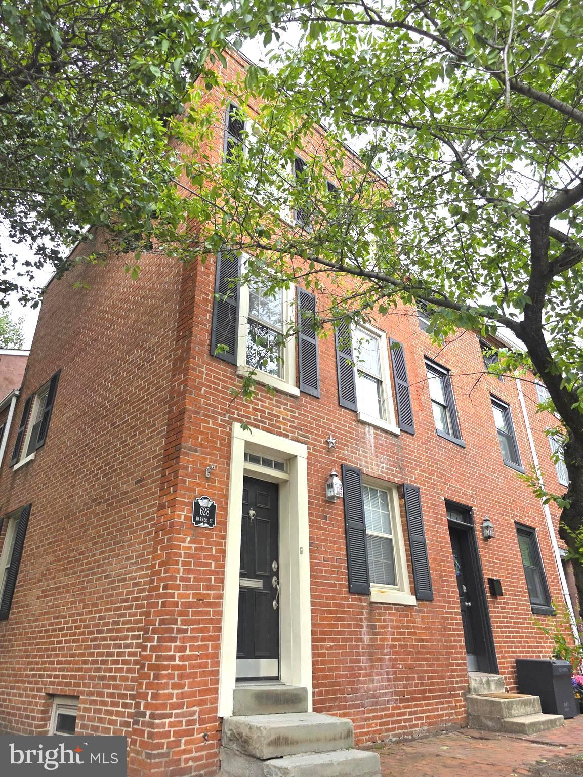 #### READY FOR A ONCE-IN-A-LIFETIME OPPORTUNITY???!!### PRE-GAME FOR RAVENS AND ORIOLES GAMES DIRECTLY ACROSS THE STREET FROM THE STADIUMS!!!! LONGTIME OWNER FINALLY SELLING THIS SPARKLING GEM! FRESHLY PAINTED AND ALL THE AMENITIES.....JETTED TUB, EXPOSED BEAMS, EXPOSED BRICK WALLS, HARDWOOD FLOORS, FIREPLACE, CERAMIC TILE BATHS AND KITCHEN, GRANITE COUNTERS, RECESSED LIGHTING! RARE END-UNIT THAT IS LAST OF ROW TO THE BEAUTIFUL AND PICTURESQUE DOG PARK! HISTORIC RIDGLEYS DELIGHT IS THE PLACE TO BE FOR GREAT NEIGHBORS AND QUICK ACCESS TO DOWNTOWN, OR OUT-OF-TOWN! GROUND RENT WAS REDEEMED YEARS AGO AND THIS ONE IS A FEE SIMPLE PROPERTY THAT LENDERS LOVE! HOME IS BEING SOLD AS-IS BUT IS NEARLY PERFECT!! REALLY A RARE OPPORTUNITY TO INHERIT THIS HISTORIC YET MODERNIZED SHOWPIECE!!!