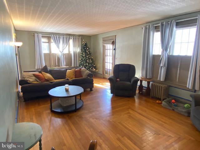 SOUTH HILLS - Residential