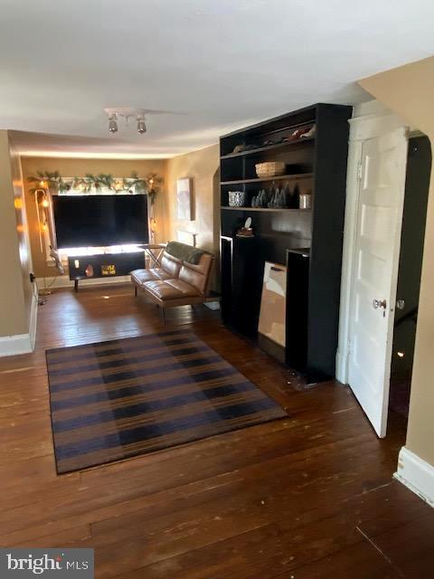 SOUTH HILLS - Residential