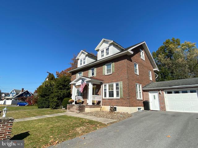 SOUTH HILLS - Residential