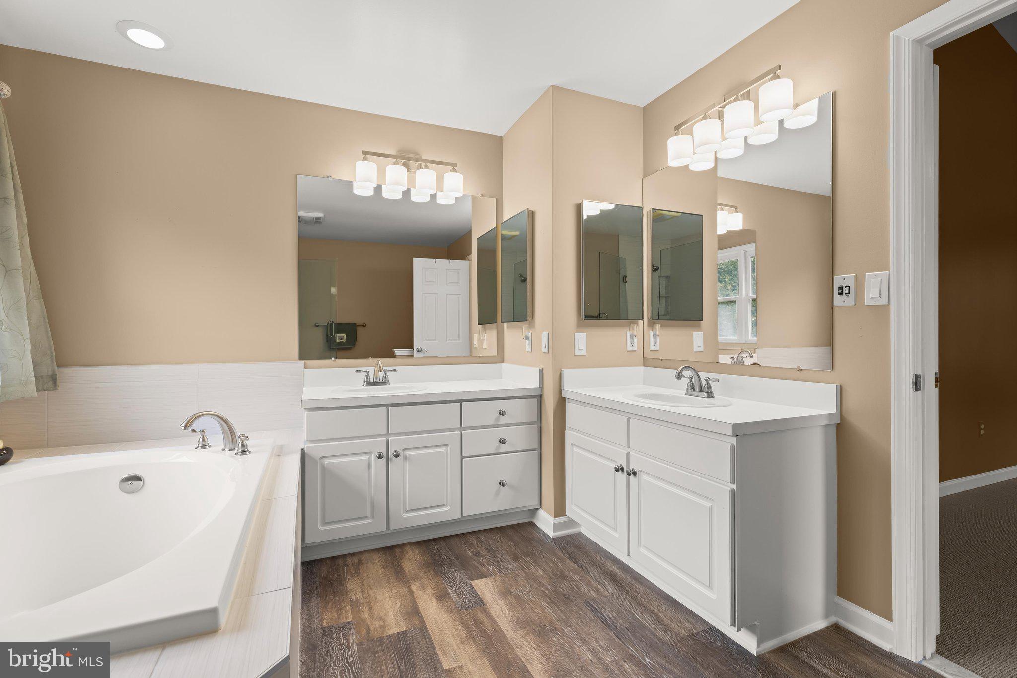 WORTHINGTON PARK - Residential