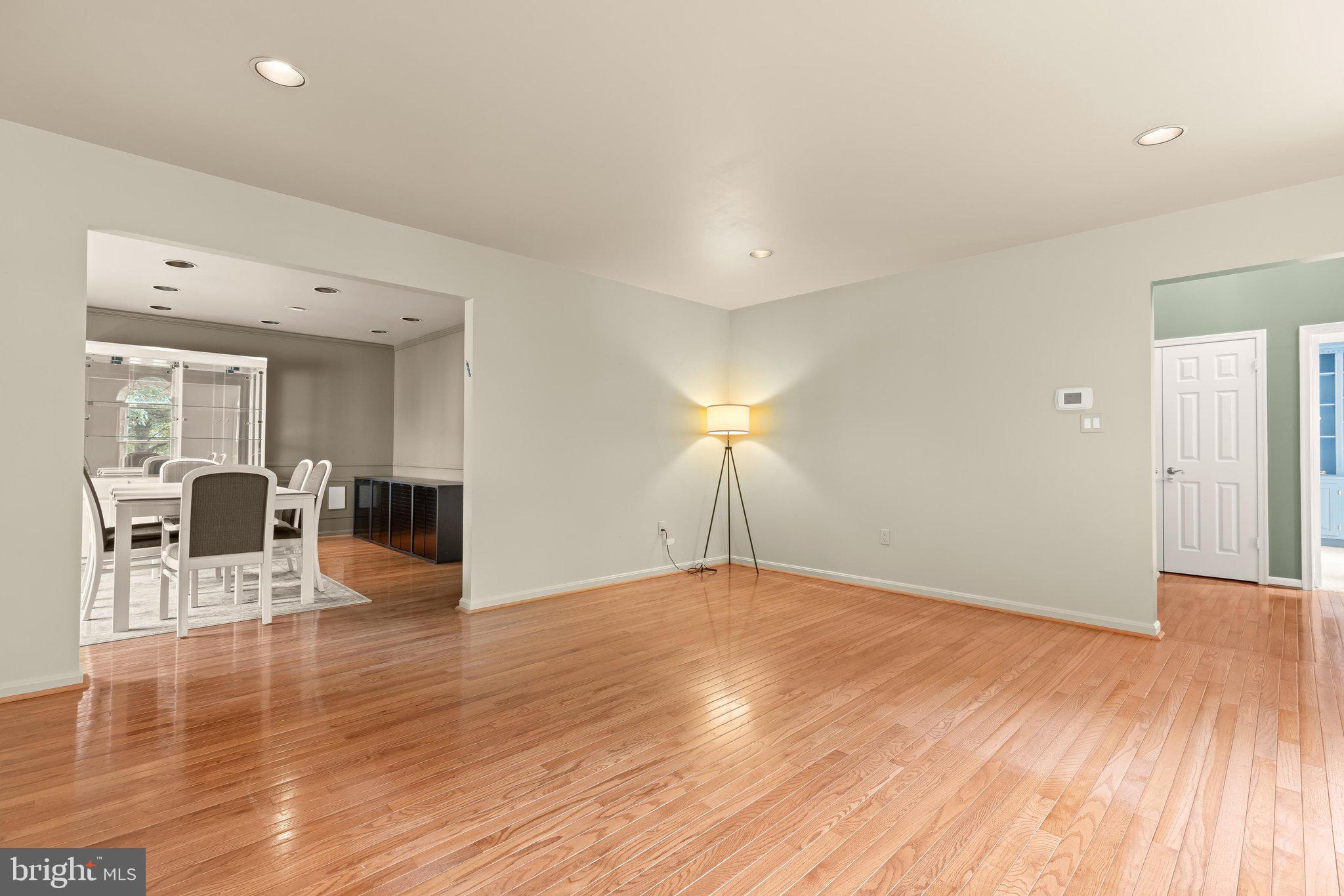 WORTHINGTON PARK - Residential