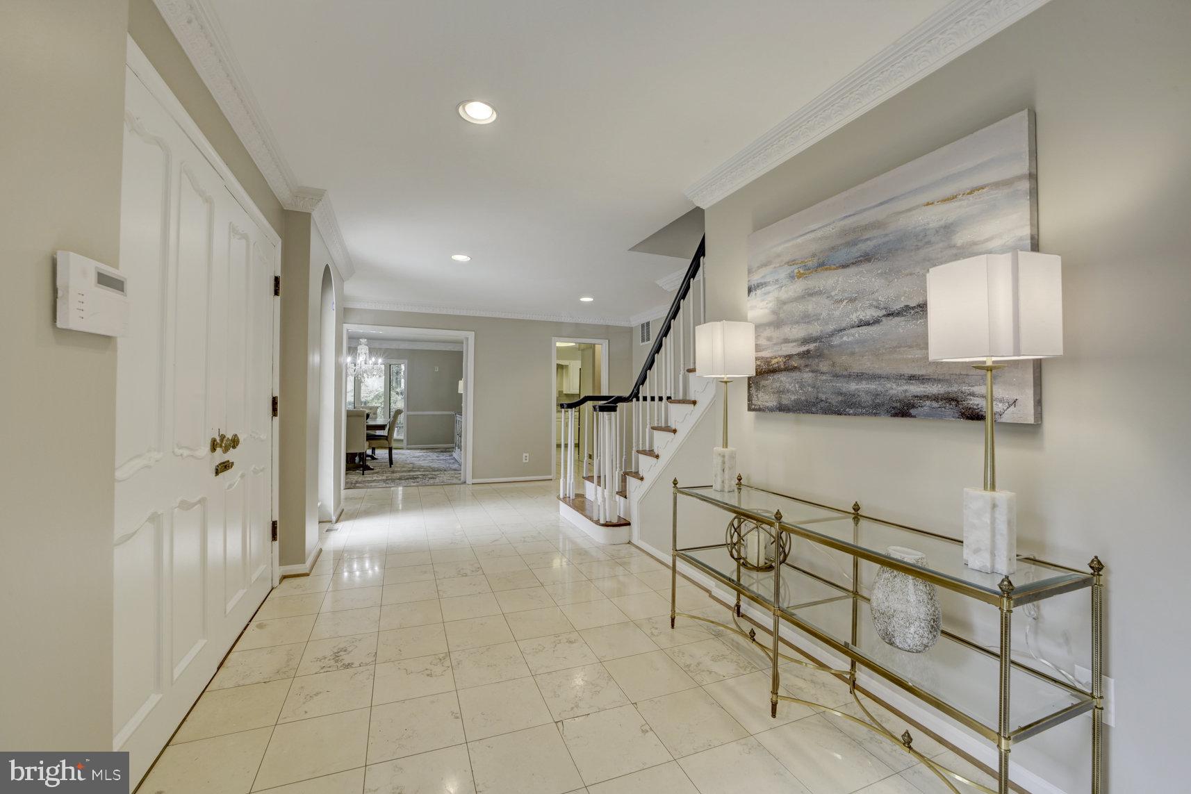 POTOMAC VILLAGE - Residential