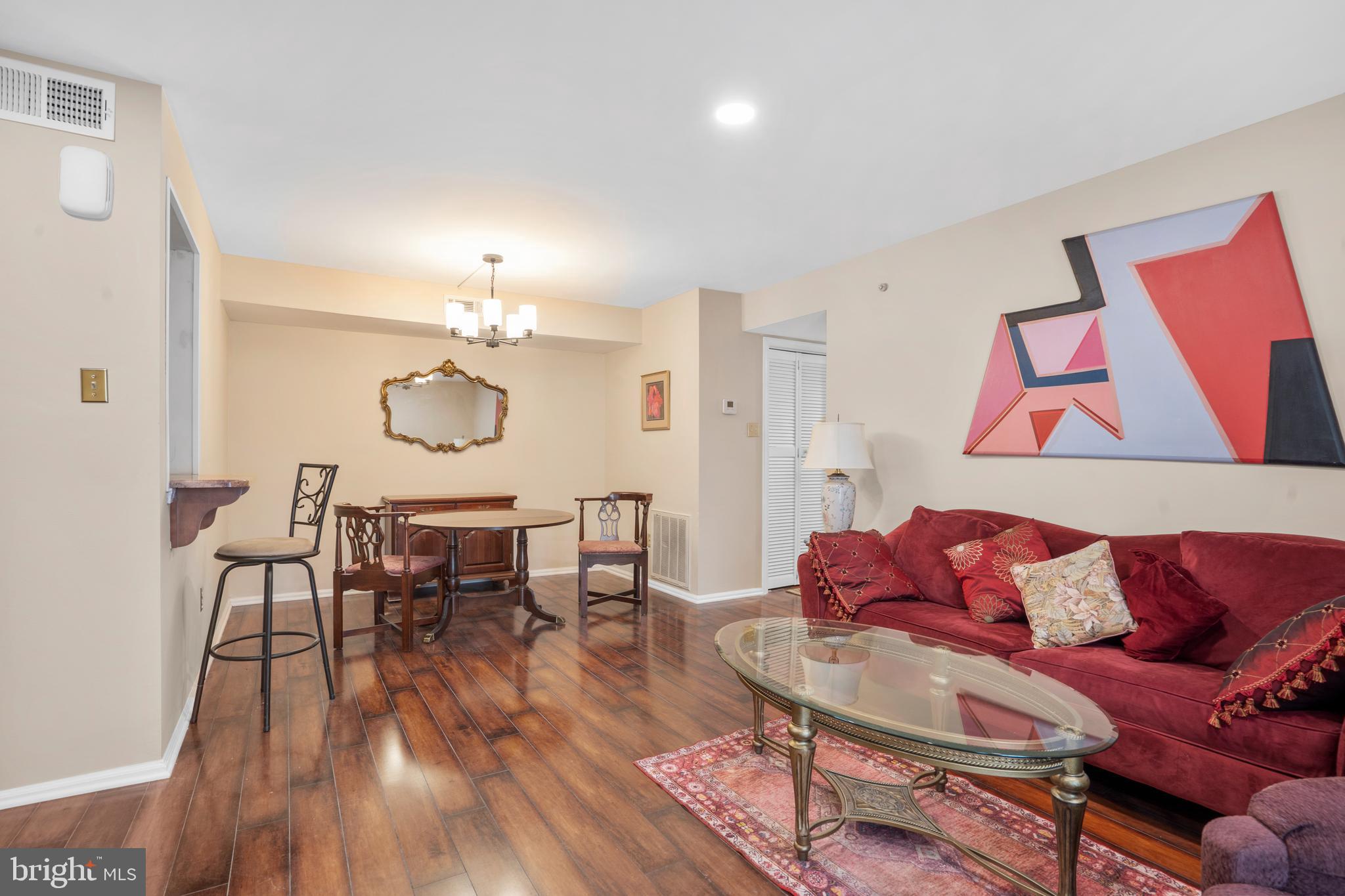 BELMONT STATION - Residential
