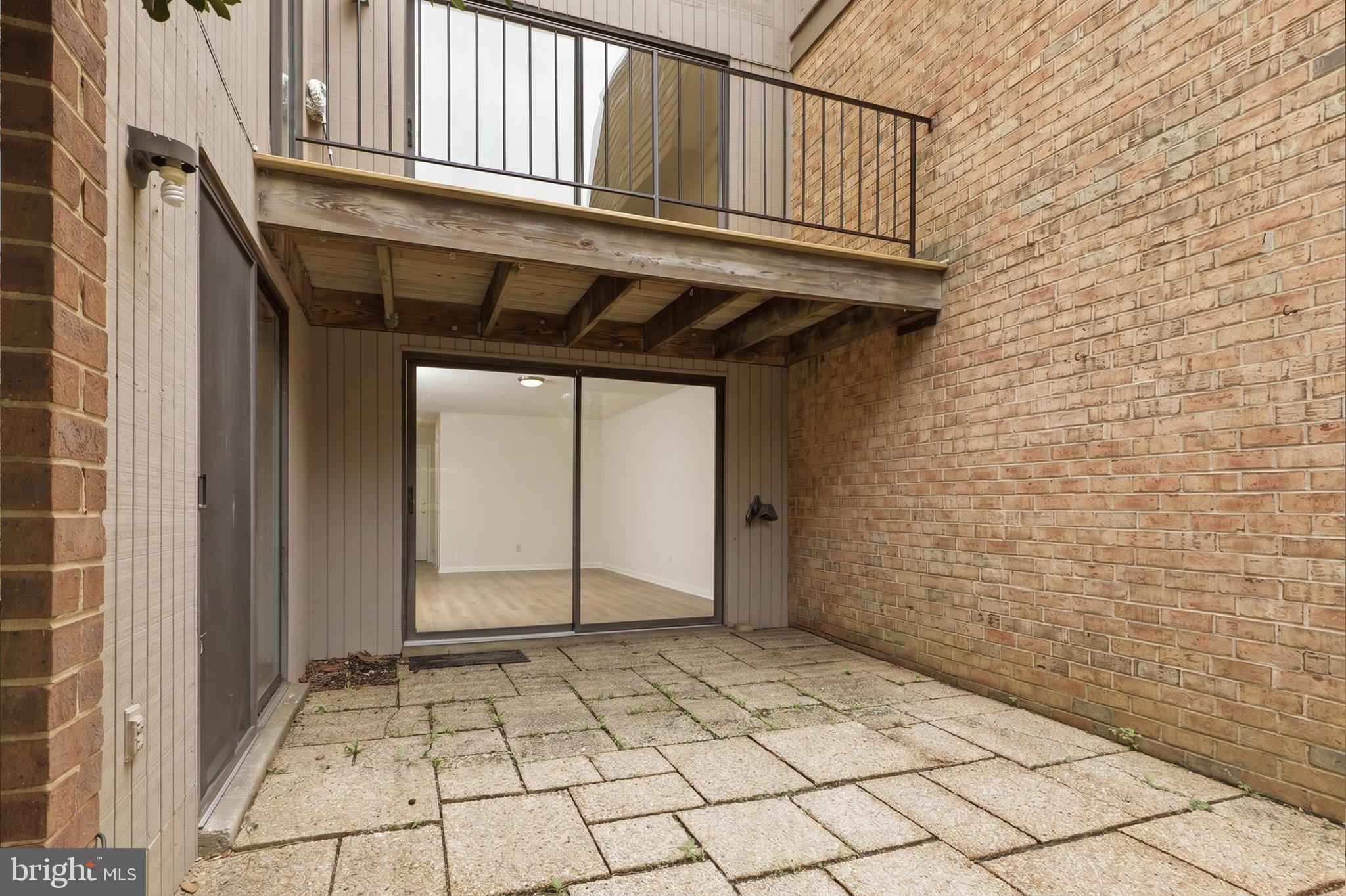 STEDWICK TOWNHOUSES - Residential