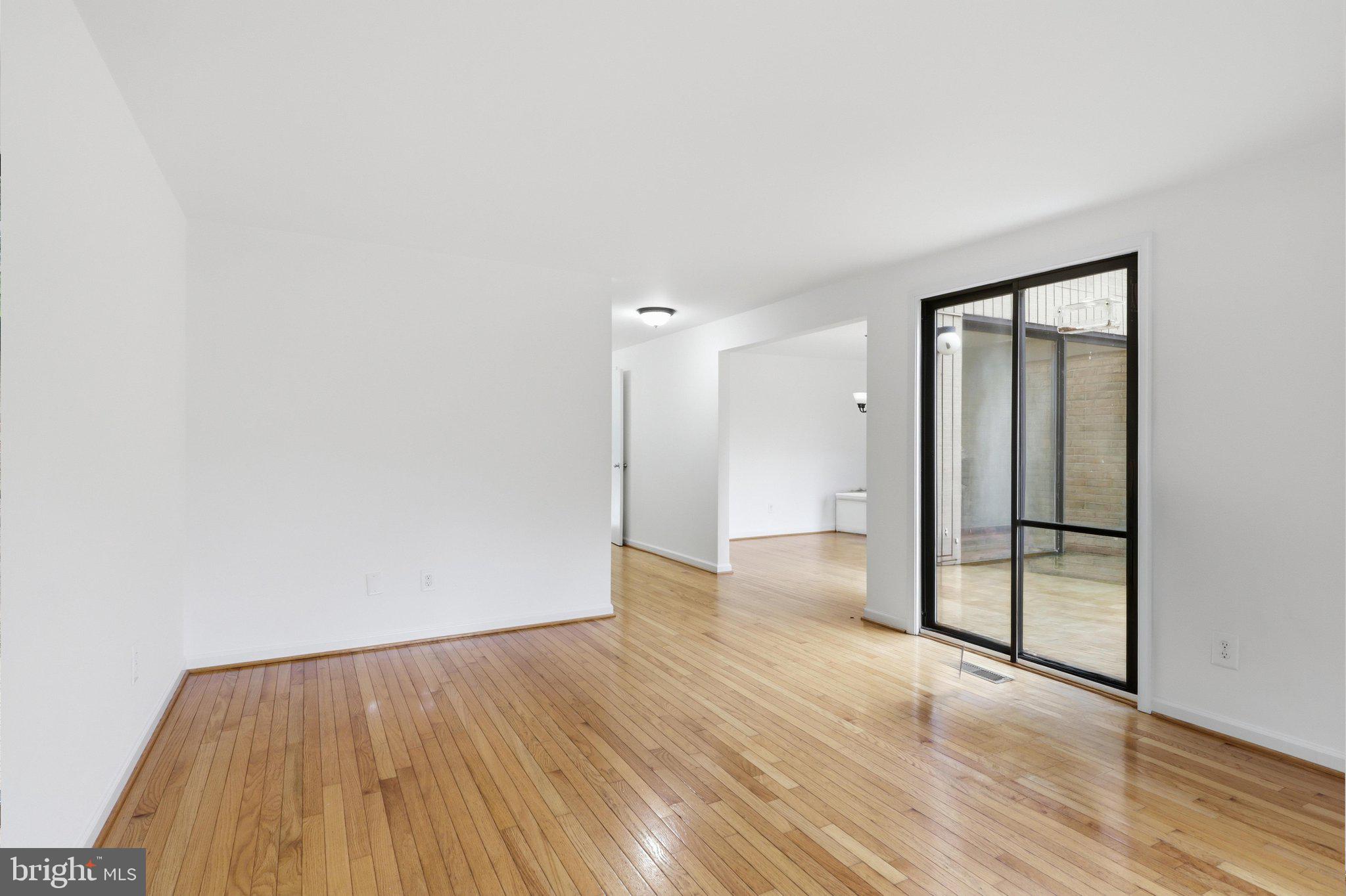 STEDWICK TOWNHOUSES - Residential