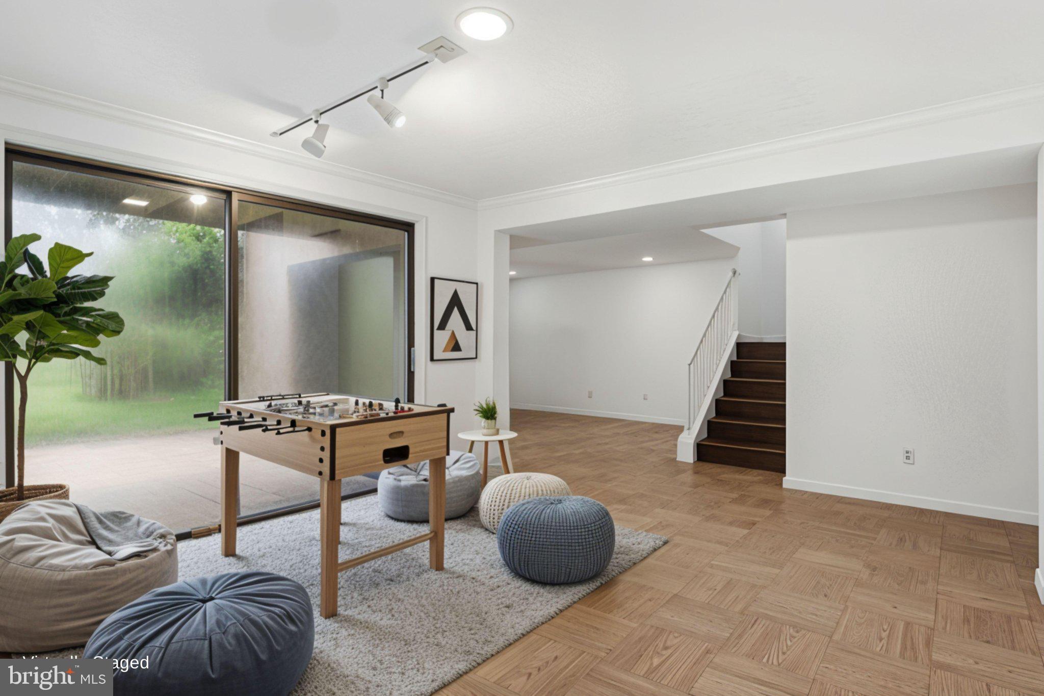 STEDWICK TOWNHOUSES - Residential