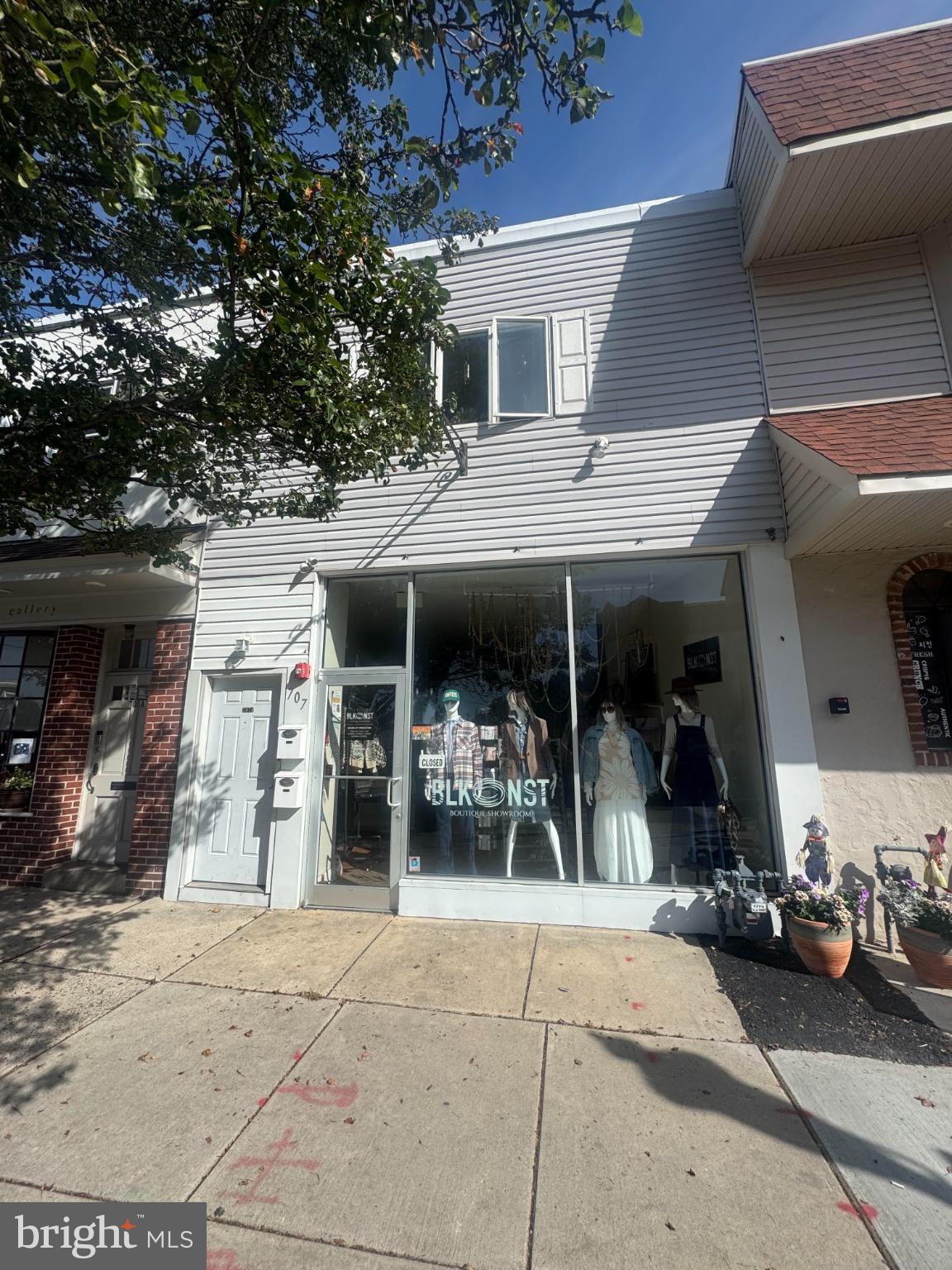 707-09 West Avenue is a mixed use, retail/residential property located in the heart of the Jenkintown Borough. Currently configured as 4 income producing units. 2 retail (1 clothing store and 1 fully built out restaurant) and 2 residential apartments. Please see documents for seller's disclosure and list of improvements. Can be sold separately