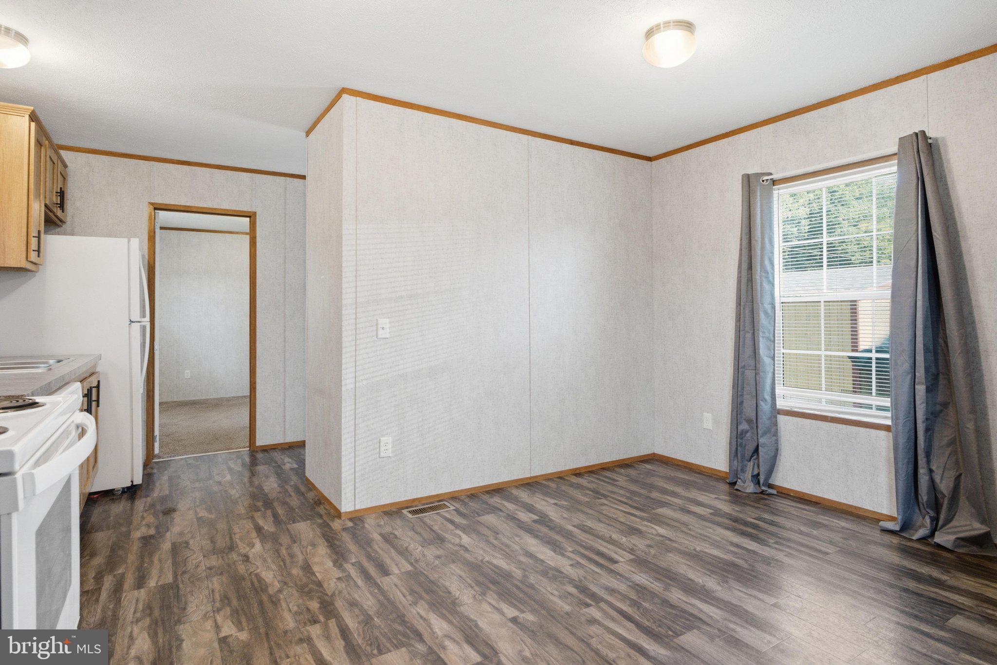 WALMAR MANOR - Residential