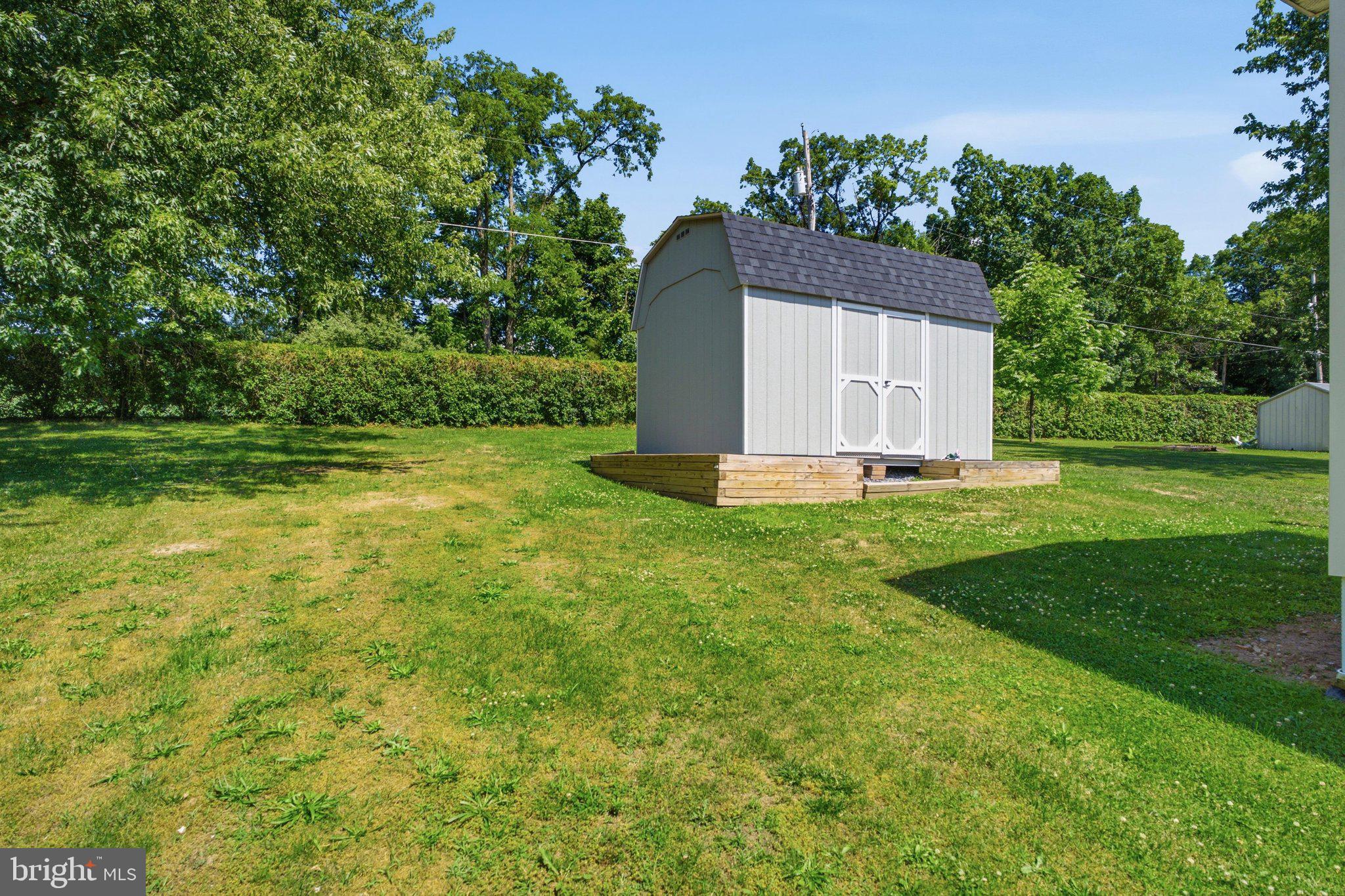 WALMAR MANOR - Residential