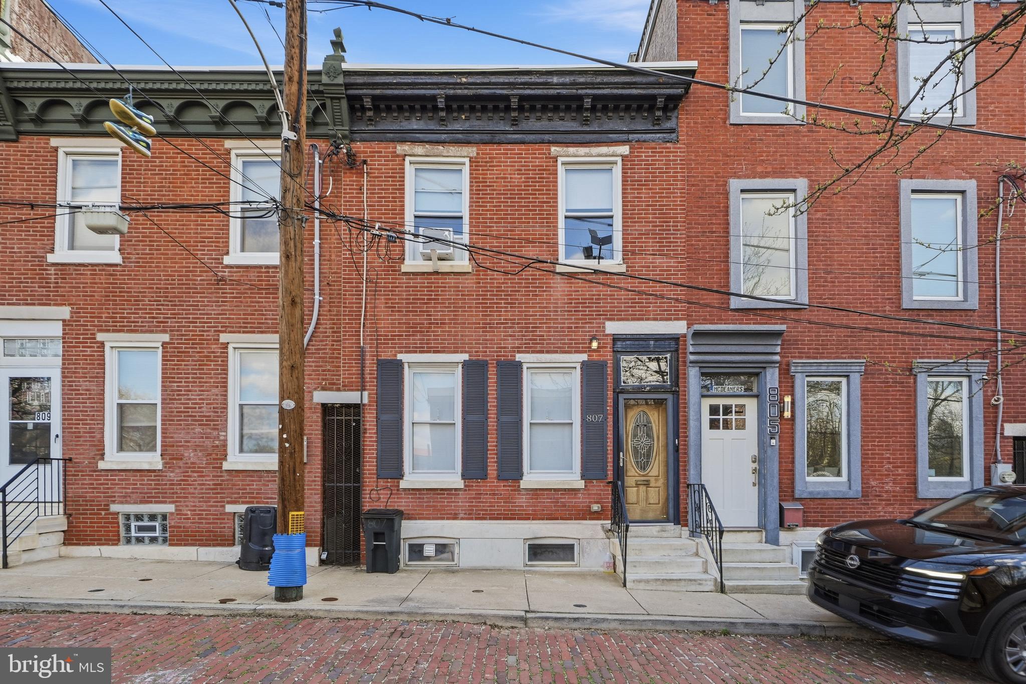Welcome to this spacious home in the heart of Francisville. This 3-bedroom, 1-bath property offers a great opportunity for a buyer looking to add value  and  make it their own.  Inside, you’ll find very high ceilings on both floors, creating an open and airy feel throughout the home. The layout offers generous living space, including a large primary bedroom that provides comfort, with skyline views of Center City! The home features a functional layout and solid bones, ready for customization to fit your style and needs. With some updating, this property has the potential to truly shine. Location is everything, and this home delivers. Just steps from the Francisville Recreation Center and within walking distance to the shops, cafes, and restaurants along Fairmount Avenue, you’ll enjoy easy access to some of the area’s best dining, shopping, and neighborhood amenities. Whether you're a first-time buyer, investor, or someone looking to create your ideal city home, this property offers significant potential in one of Philadelphia’s most hottest neighborhoods!