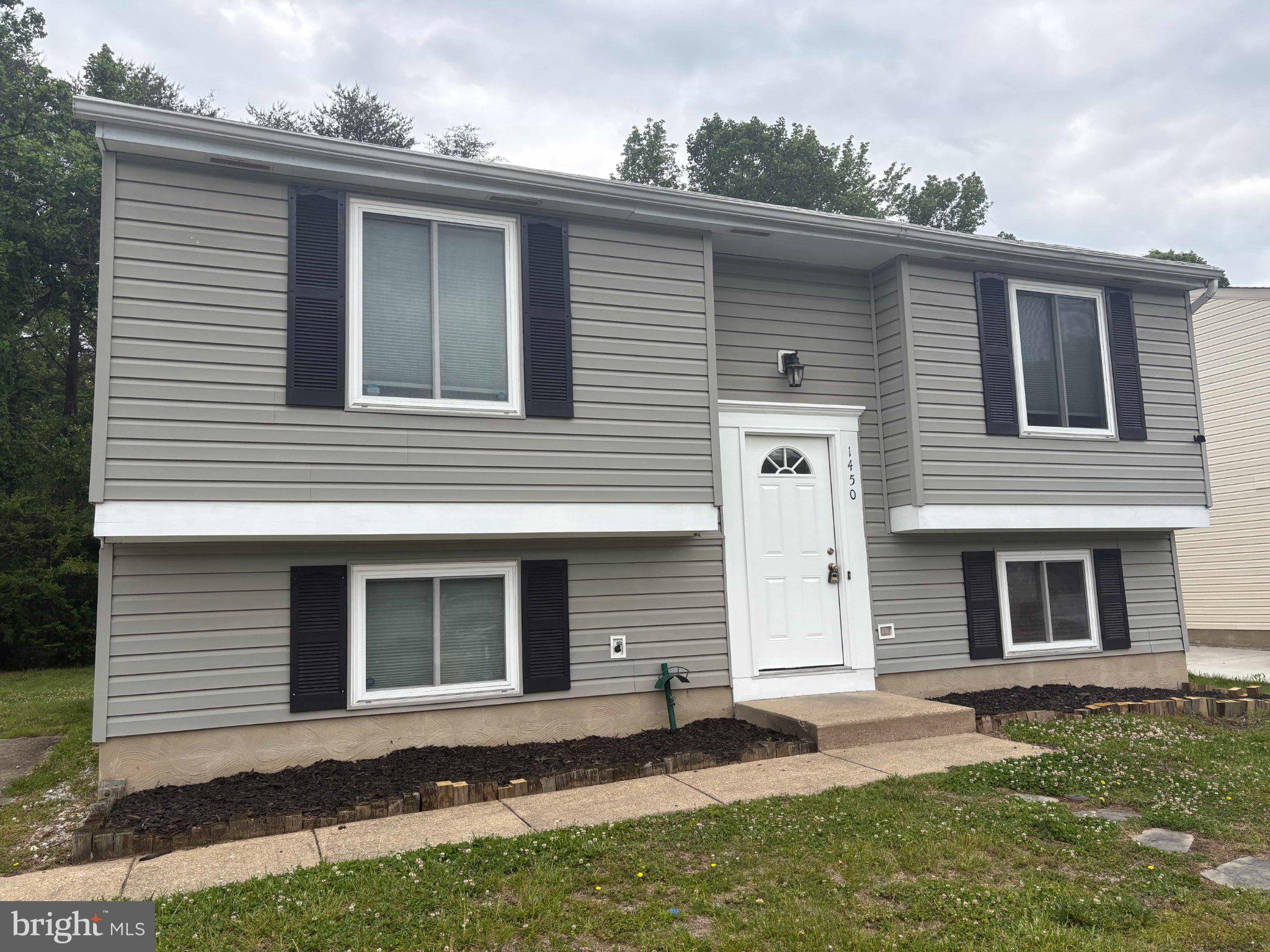 HARMANS WOODS - Residential