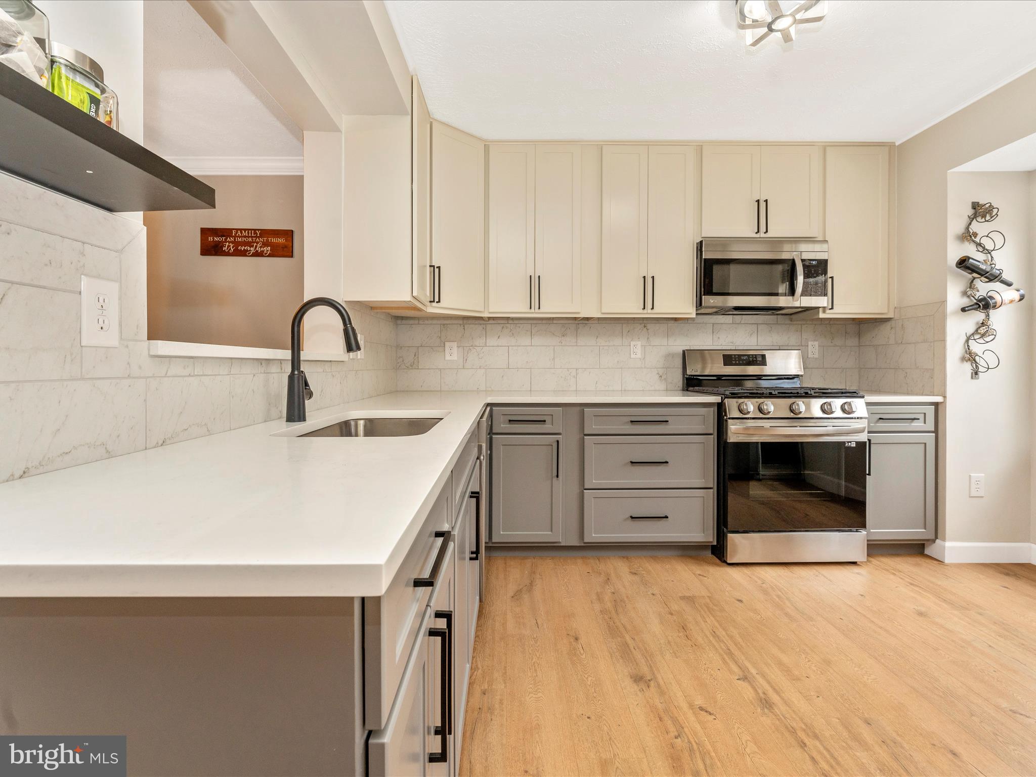 NEW MARKET WEST - Residential